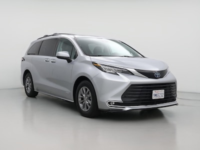 2021 Toyota Sienna Hybrid XLE