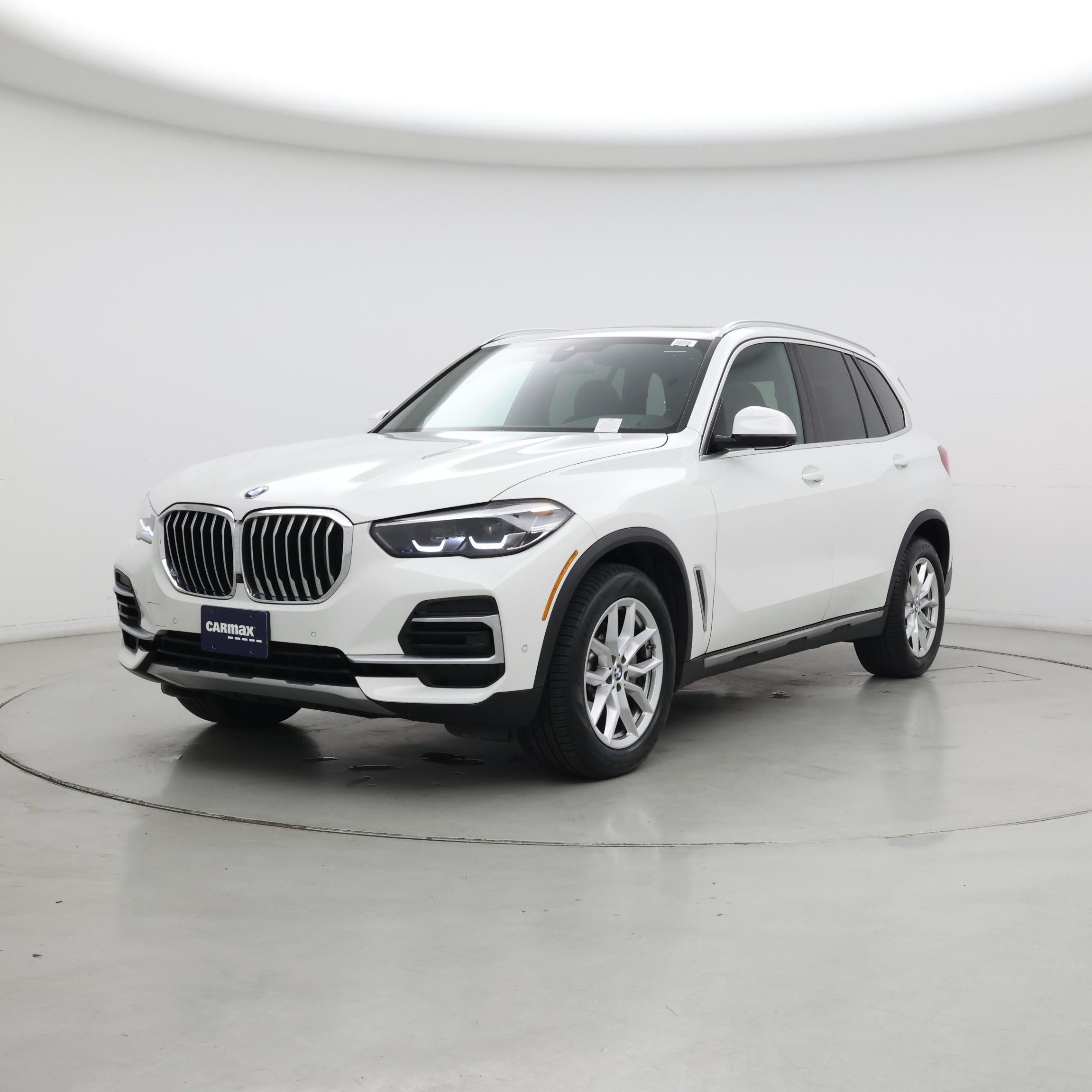 Thumbnail: 2023 BMW X5 - 4