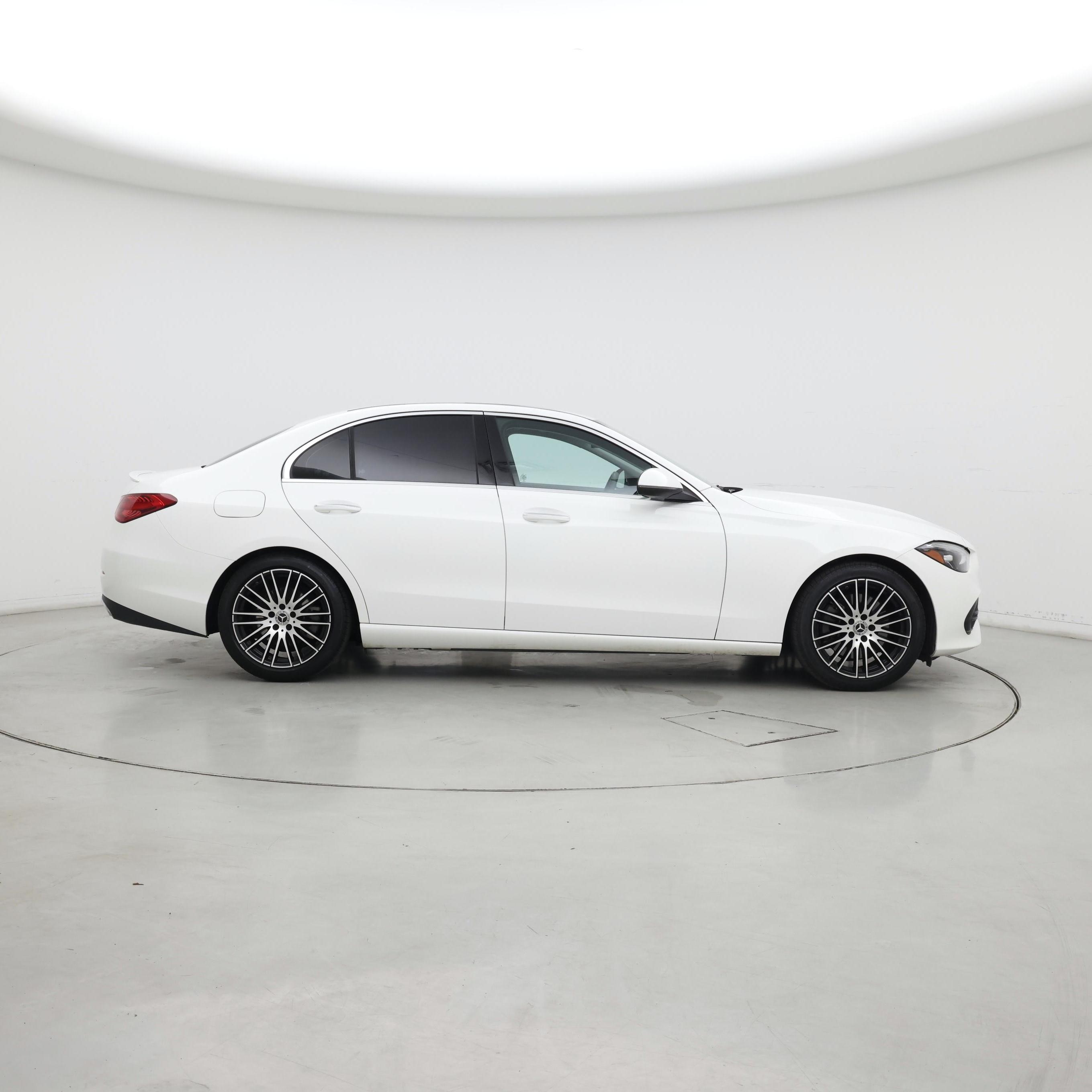 Thumbnail: 2022 Mercedes-Benz C-Class - 7