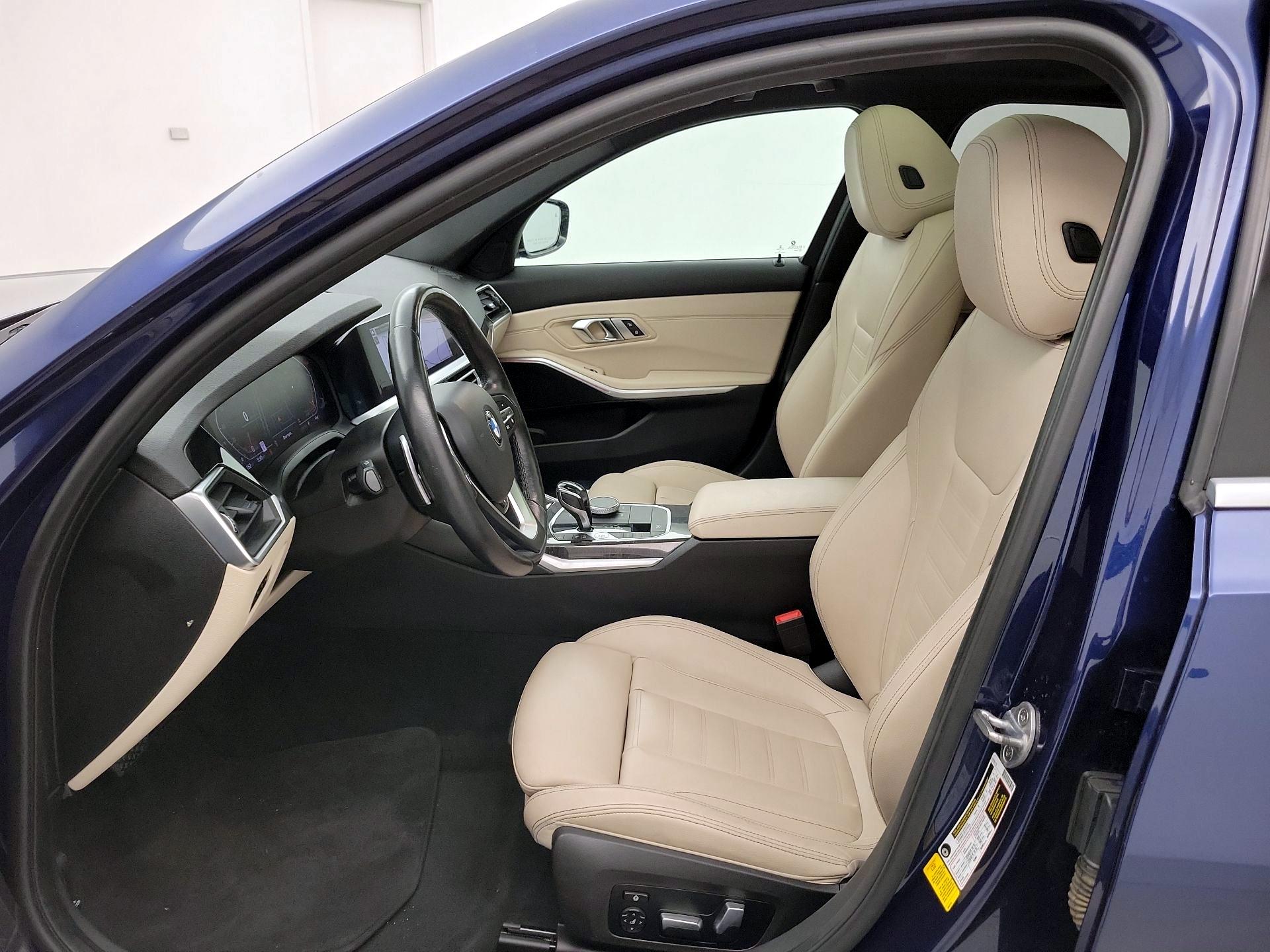 Thumbnail: 2020 BMW 3 Series - 11