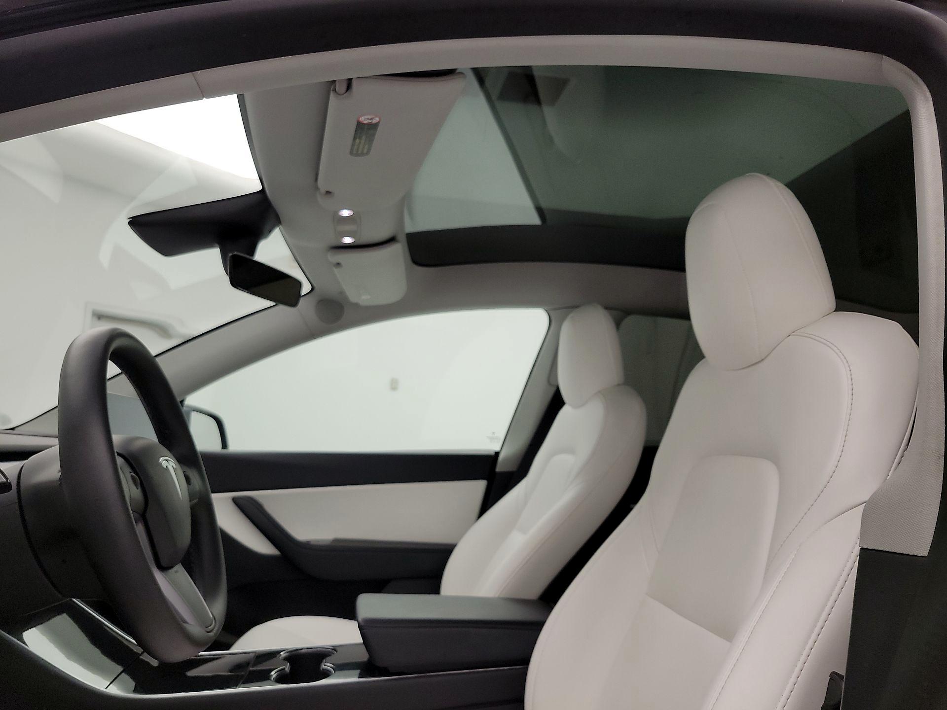 Thumbnail: 2020 Tesla Model Y - 19