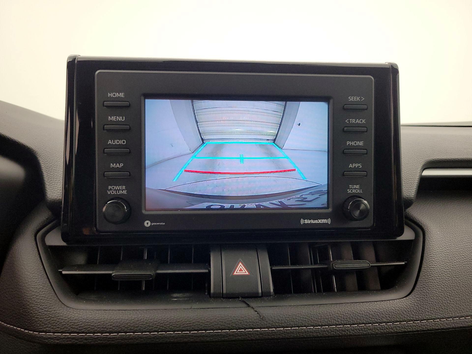 Thumbnail: 2020 Toyota RAV4 - 14