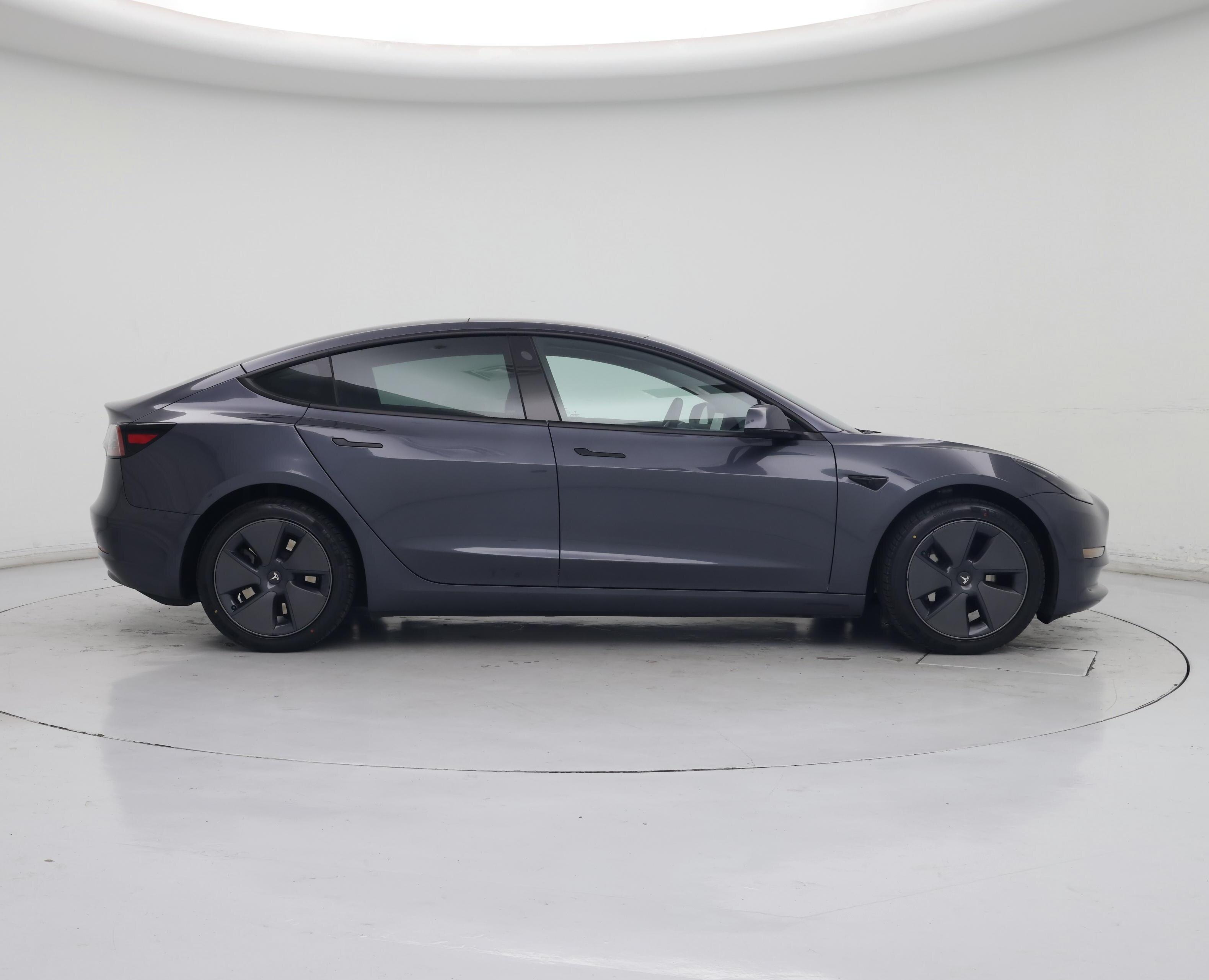 Thumbnail: 2023 Tesla Model 3 - 7