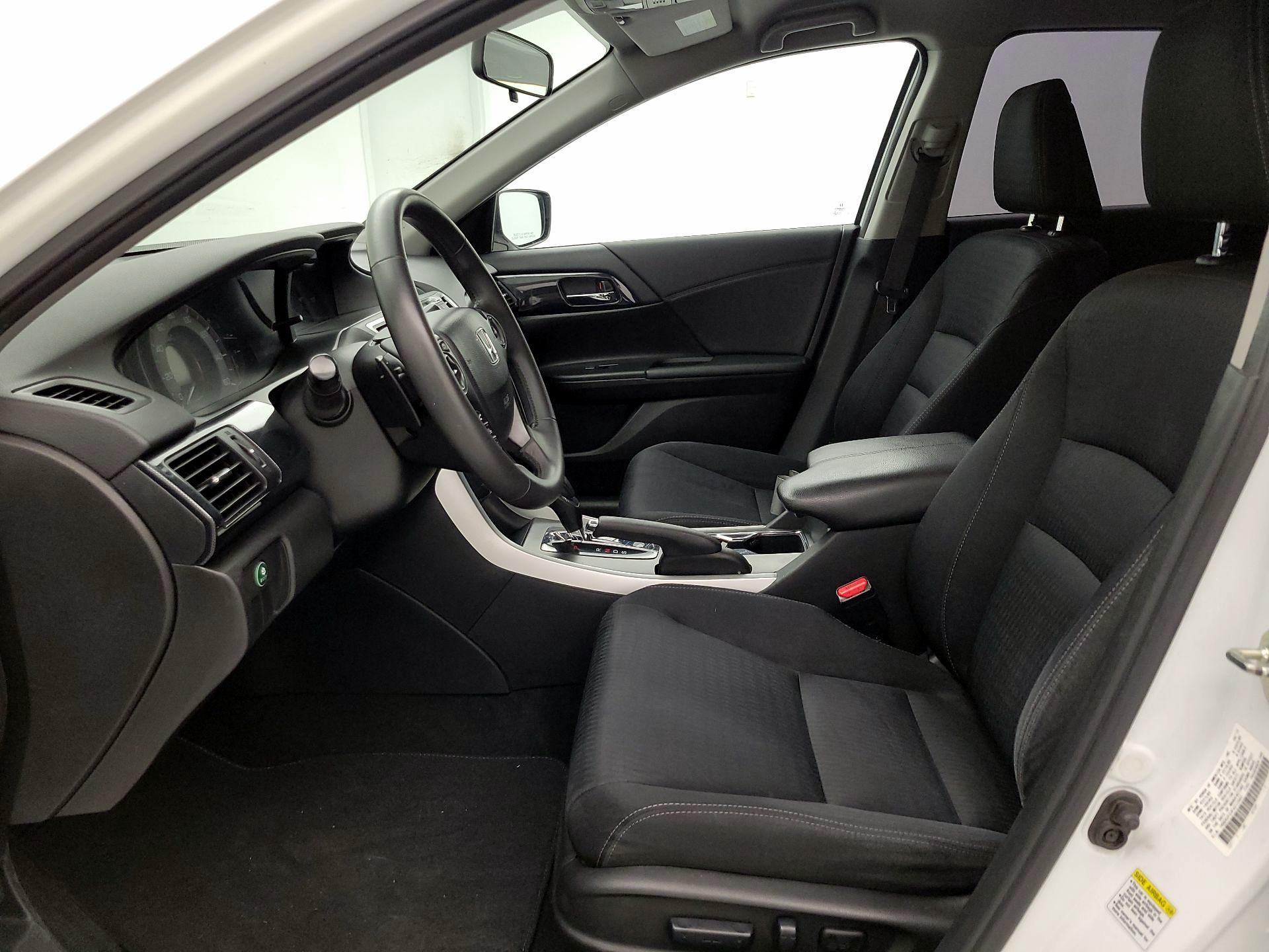 Thumbnail: 2015 Honda Accord - 11