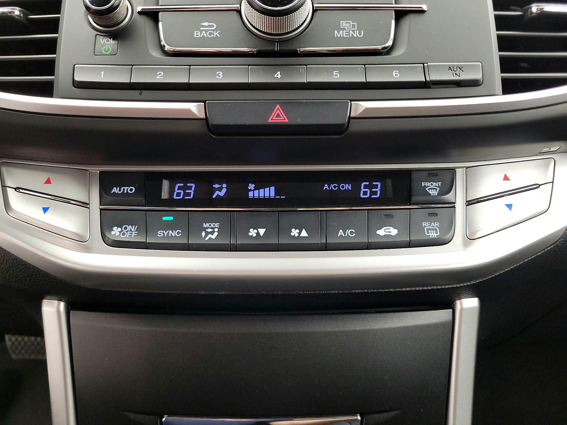 Thumbnail: 2015 Honda Accord - 16