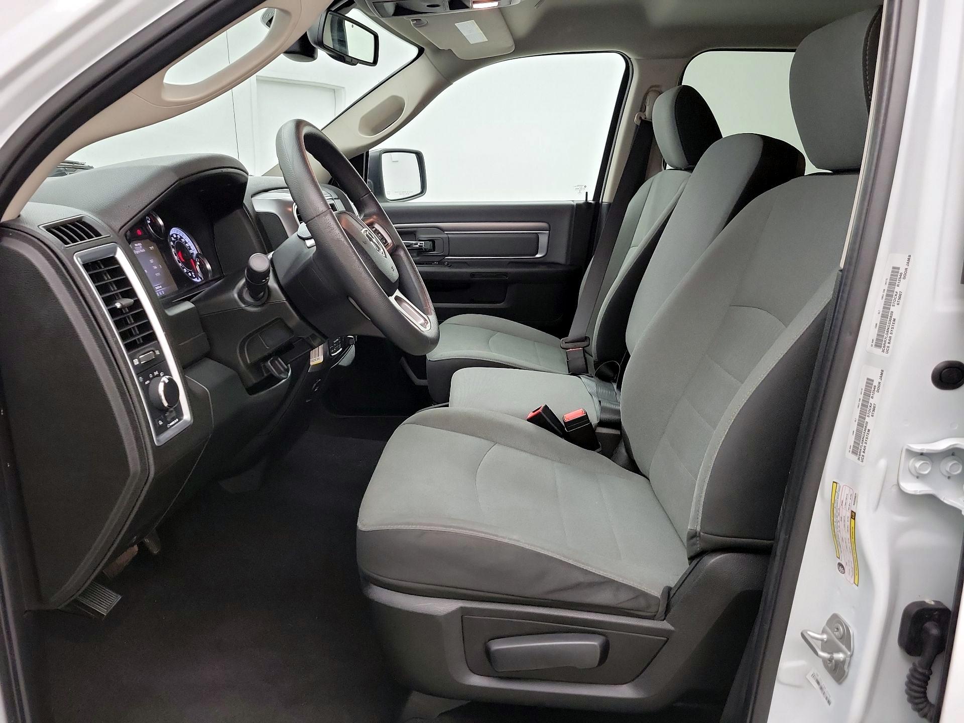 Thumbnail: 2022 RAM 1500 Classic - 11