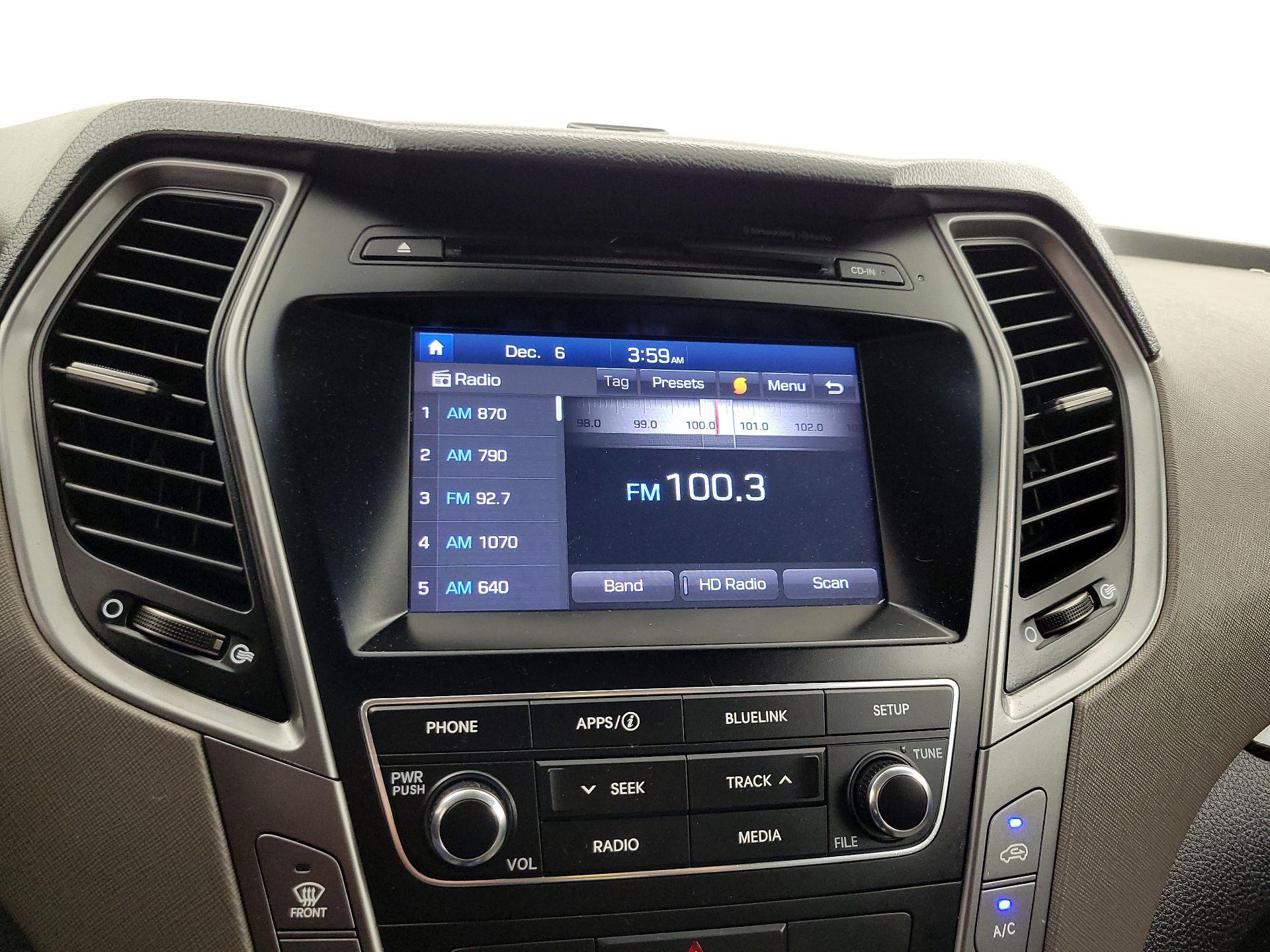 Thumbnail: 2017 Hyundai Santa Fe - 15