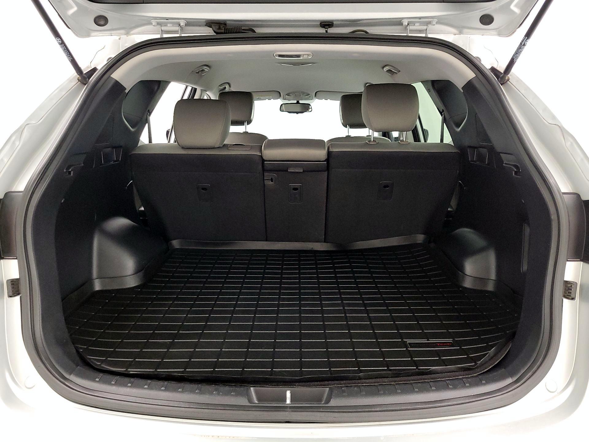 Thumbnail: 2017 Hyundai Santa Fe - 20