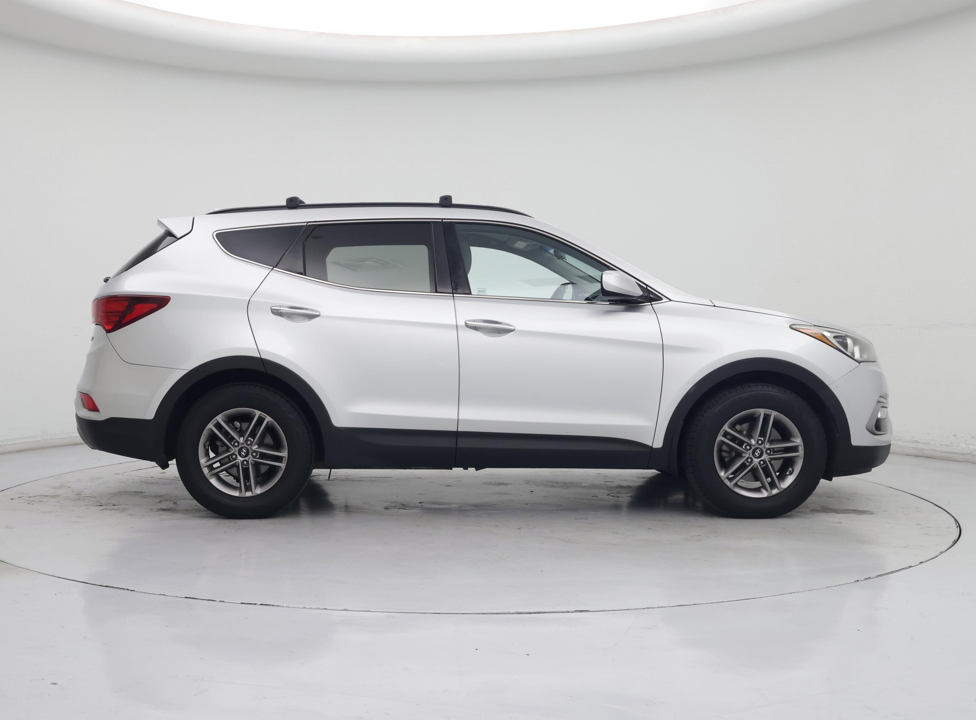 Thumbnail: 2017 Hyundai Santa Fe - 7