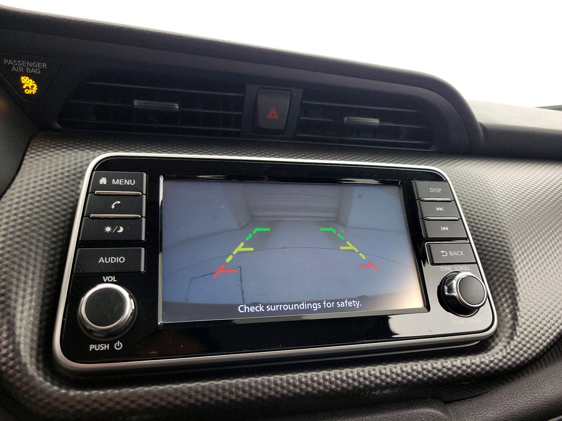 Thumbnail: 2020 Nissan Kicks - 14