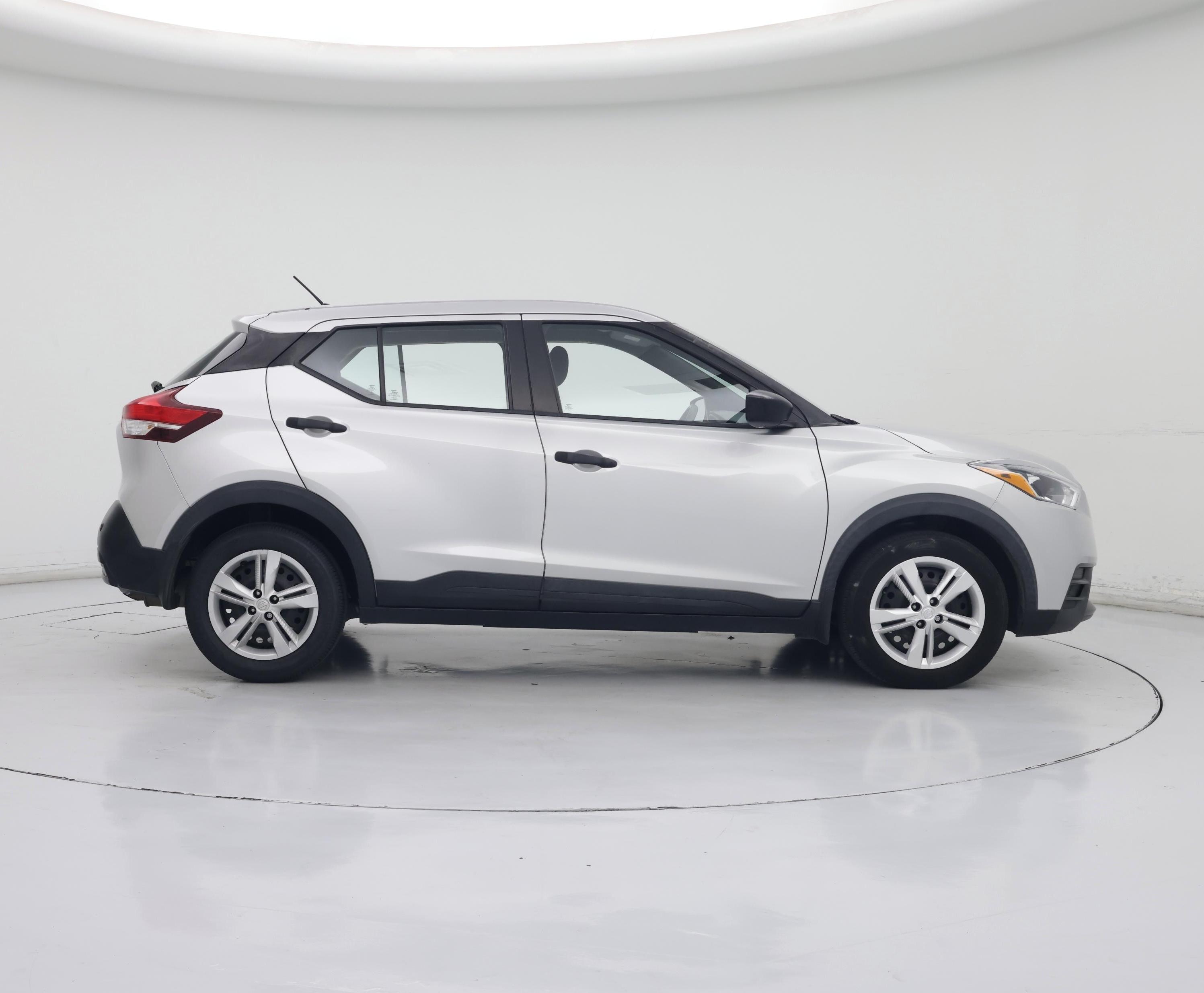 Thumbnail: 2020 Nissan Kicks - 7