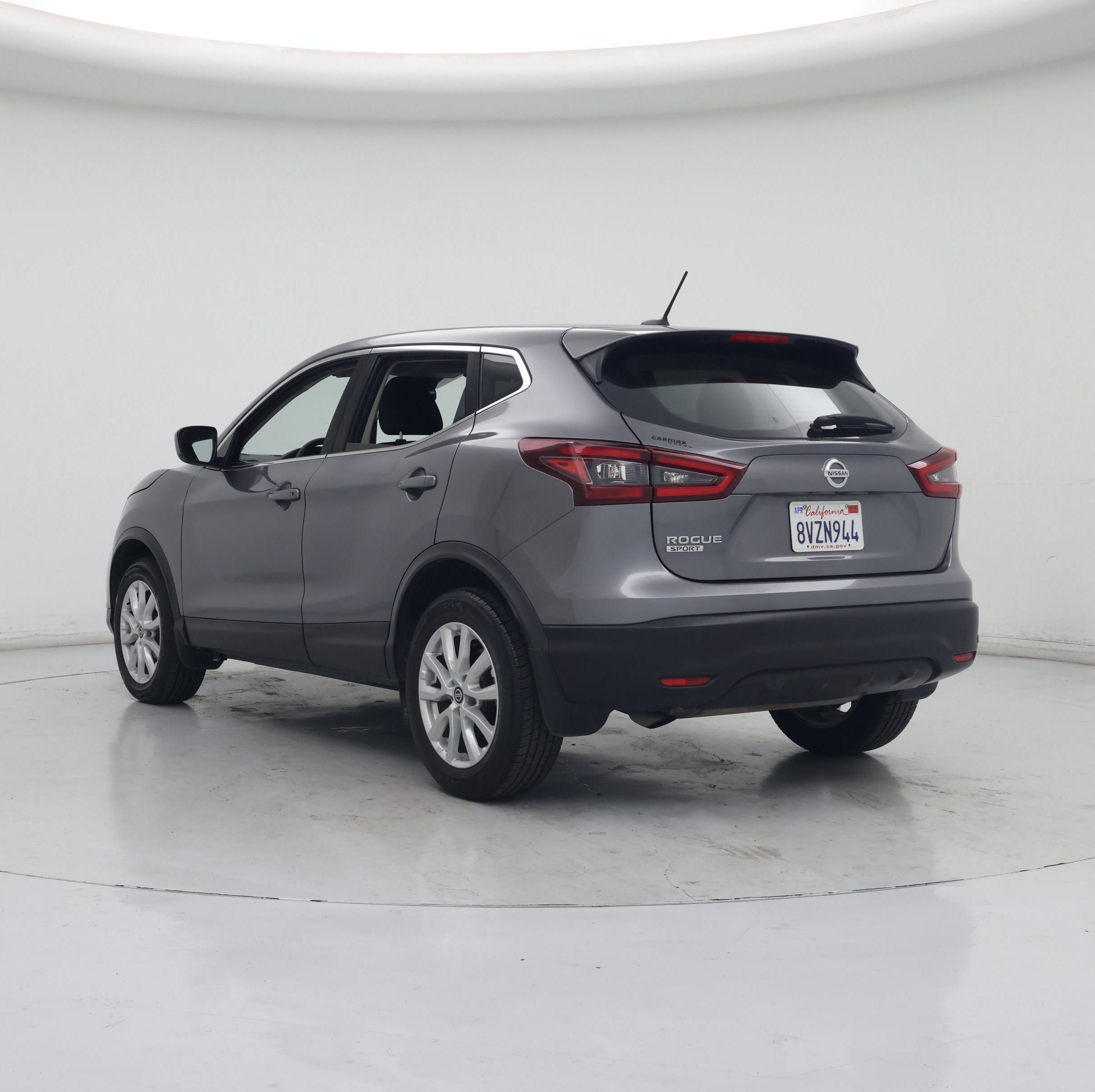 Thumbnail: 2021 Nissan Rogue Sport - 2