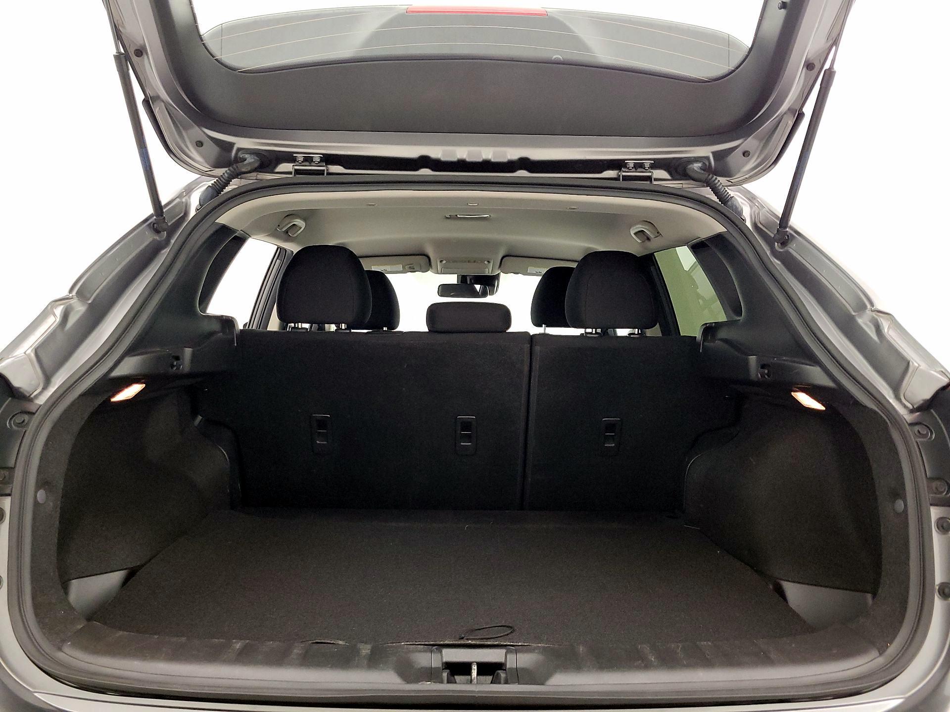 Thumbnail: 2021 Nissan Rogue Sport - 20