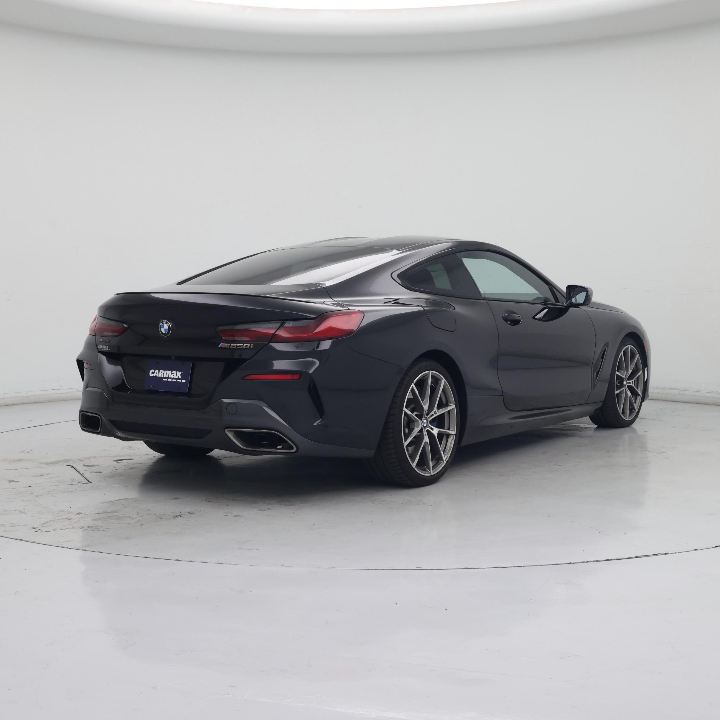 Thumbnail: 2019 BMW 8 Series - 8