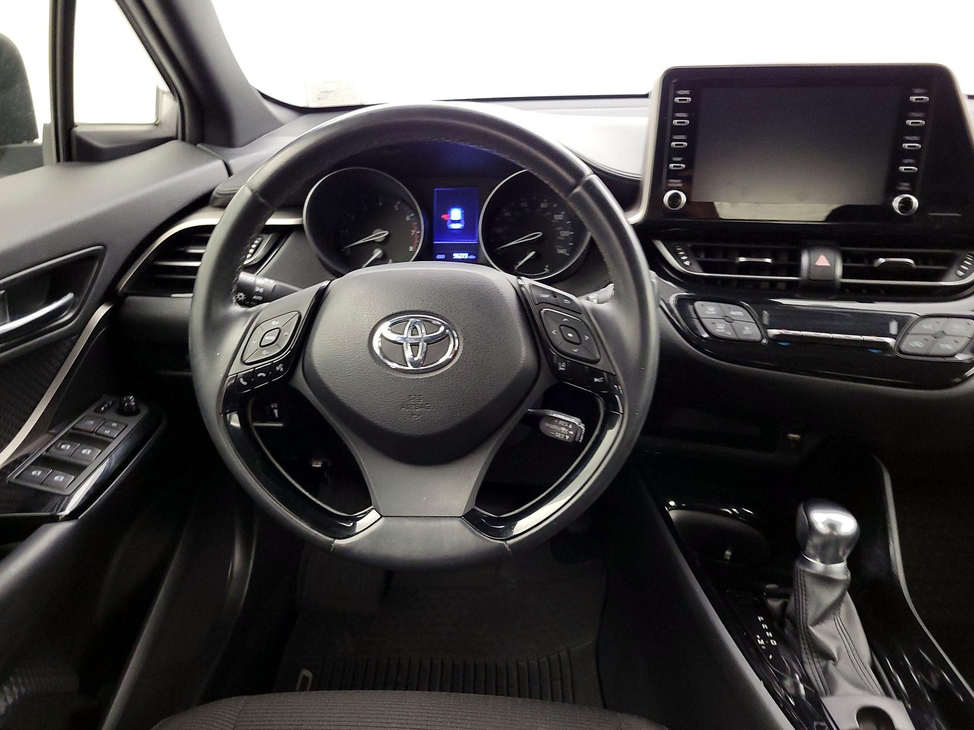 Thumbnail: 2019 Toyota C-HR - 10