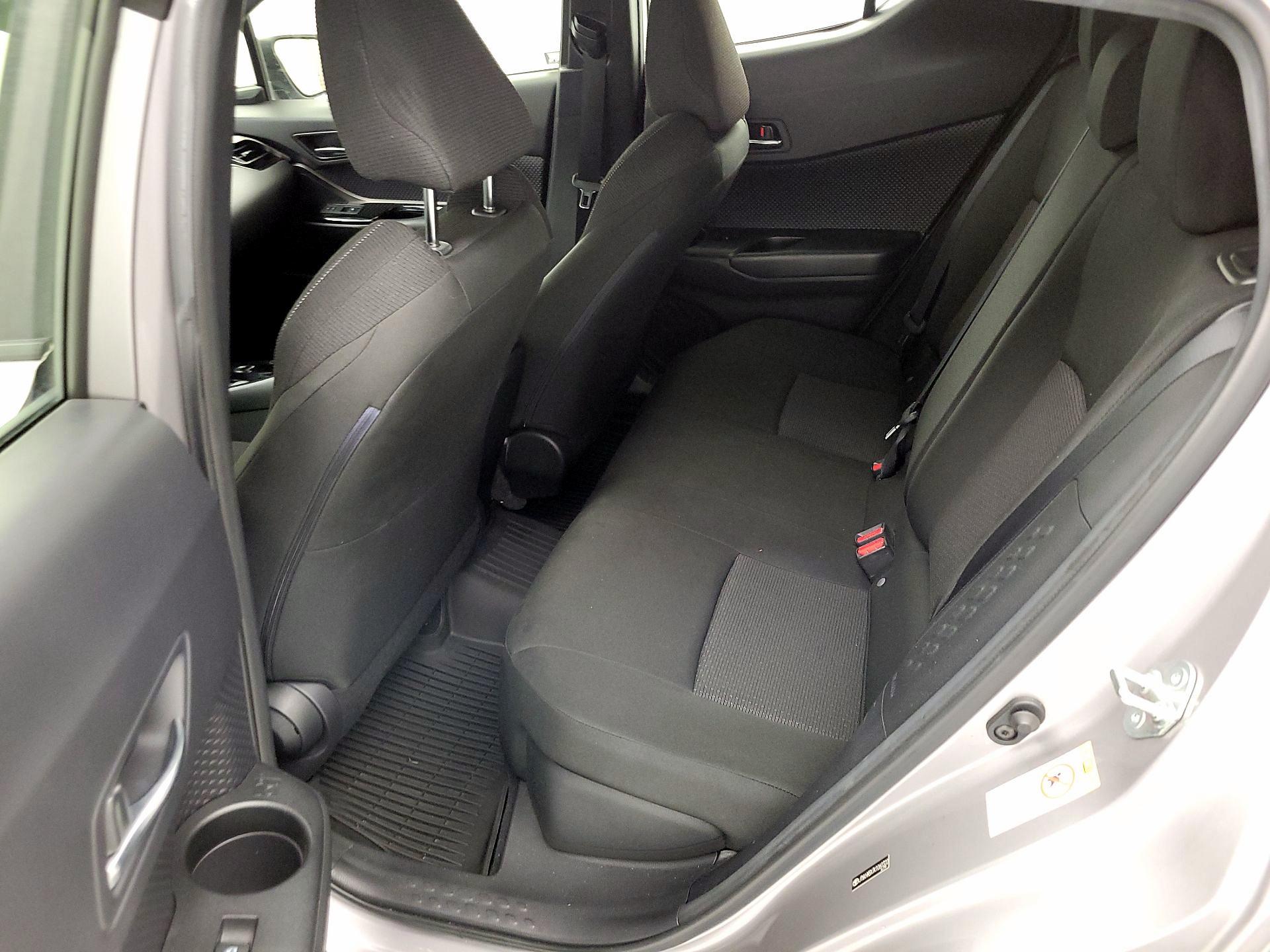 Thumbnail: 2019 Toyota C-HR - 18