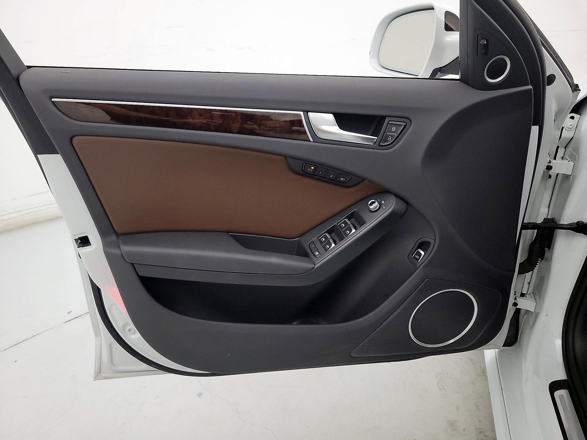 Thumbnail: 2016 Audi A4 - 12