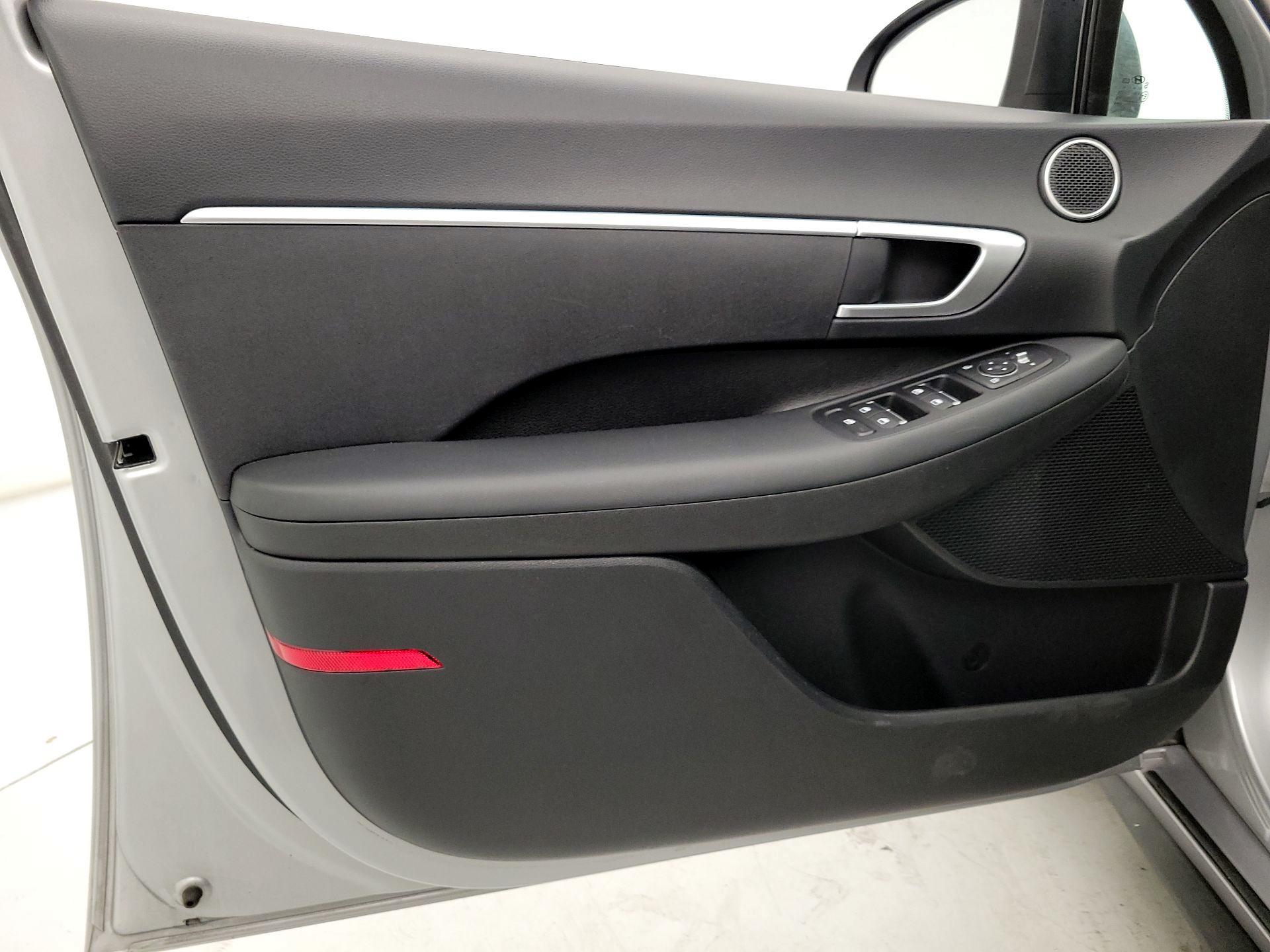 Thumbnail: 2021 Hyundai Sonata - 12