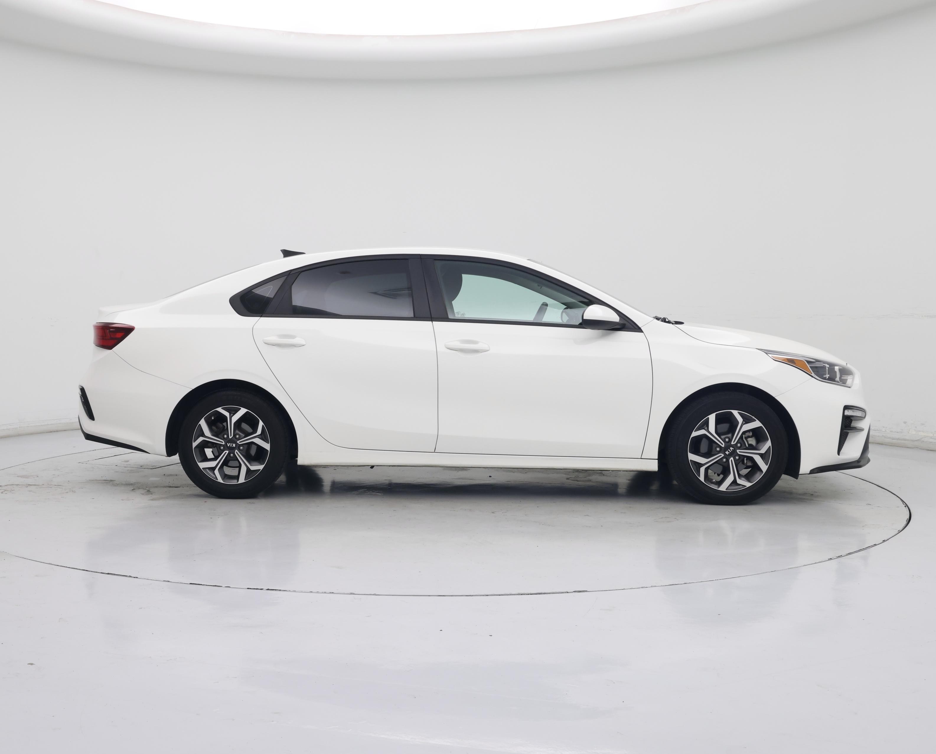 Thumbnail: 2019 Kia Forte - 7