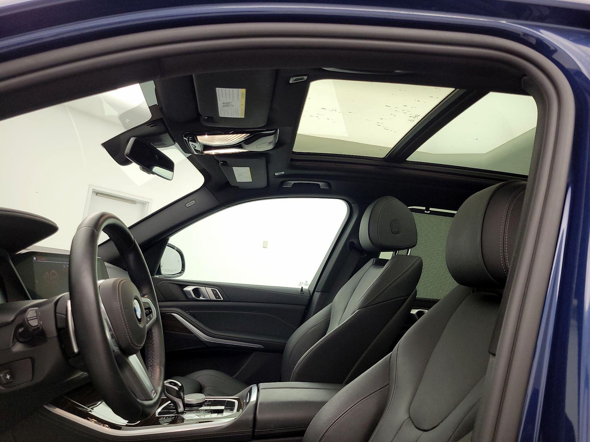 Thumbnail: 2021 BMW X5 - 20