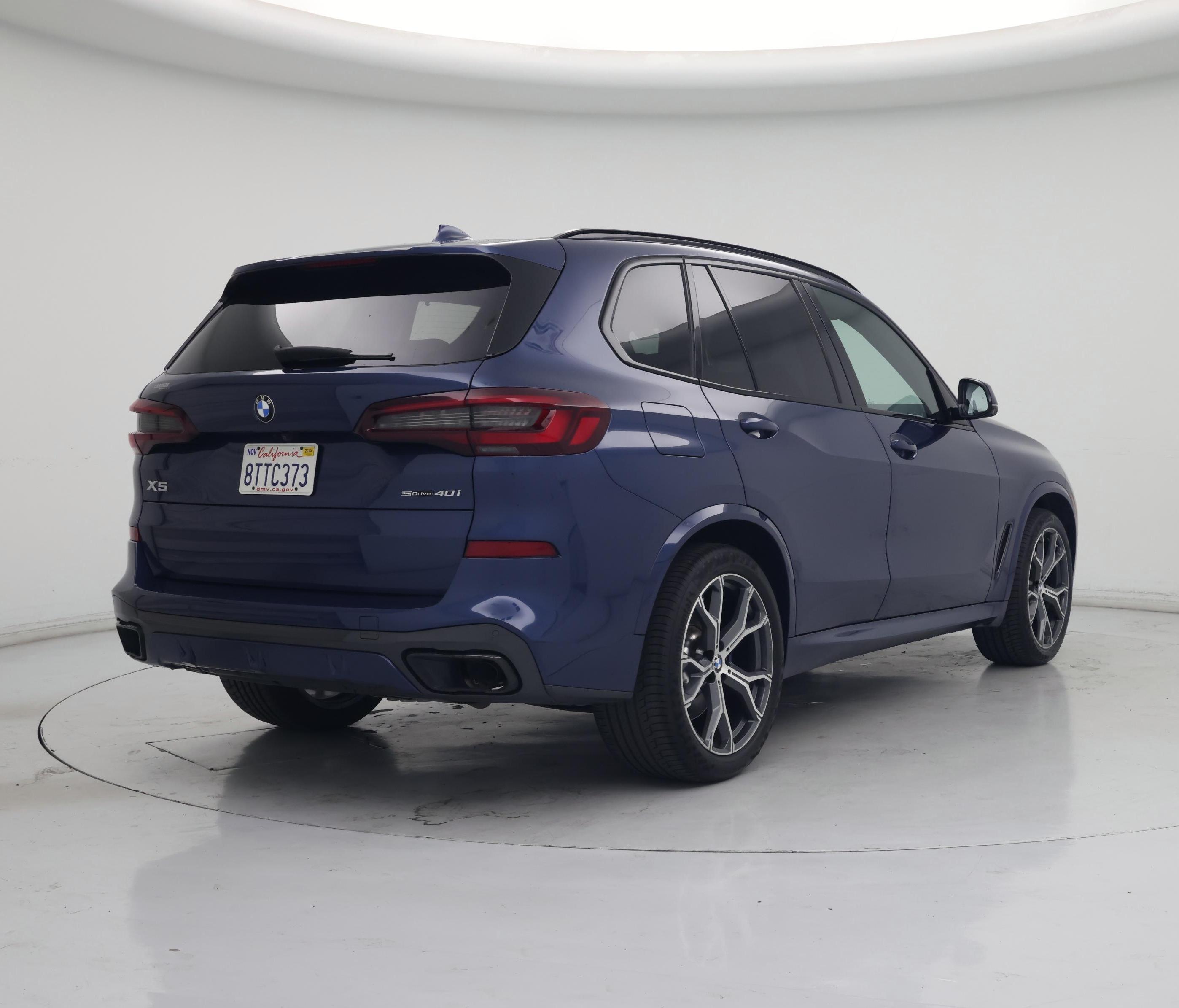 Thumbnail: 2021 BMW X5 - 8