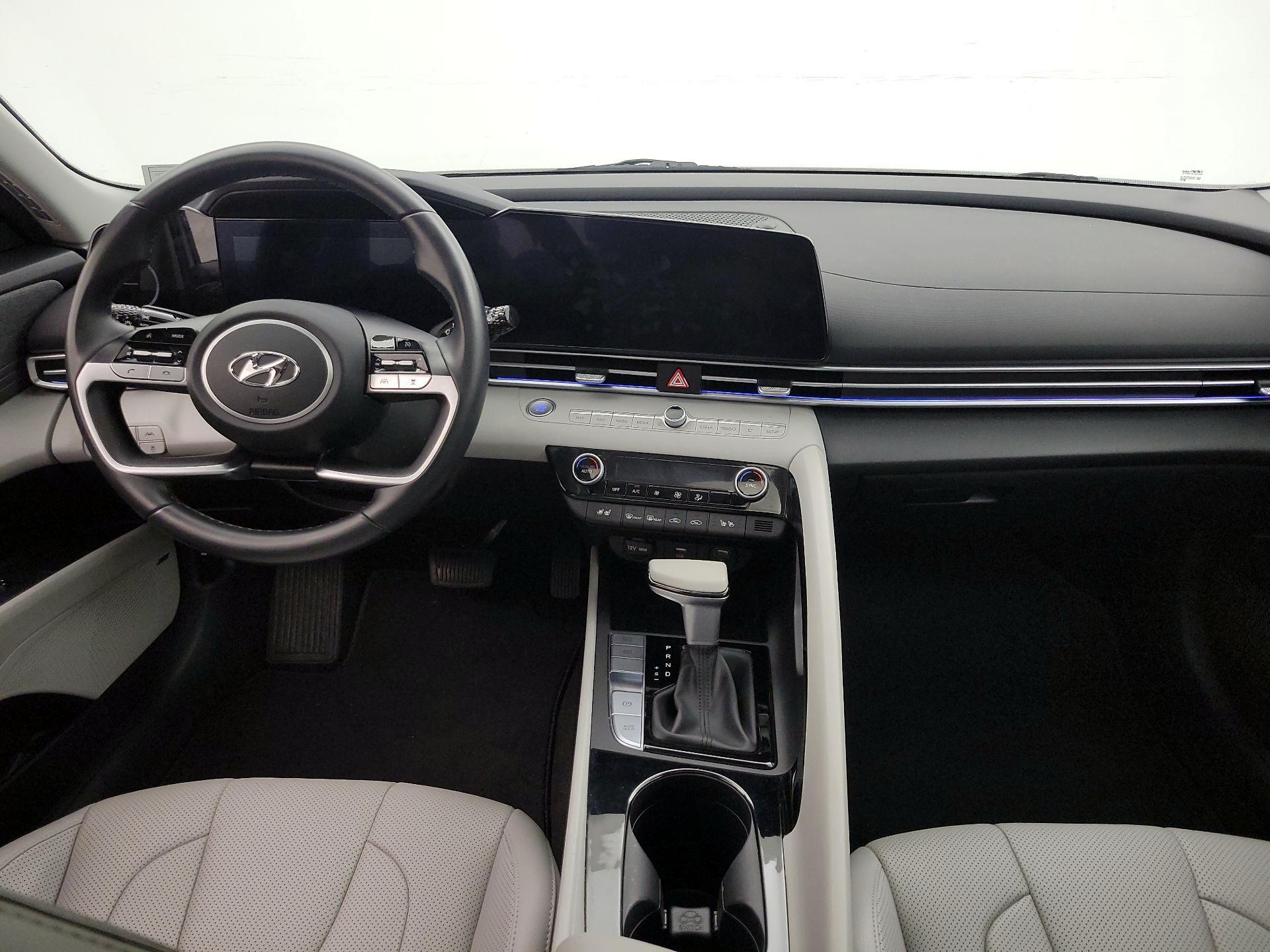 Thumbnail: 2023 Hyundai Elantra - 9