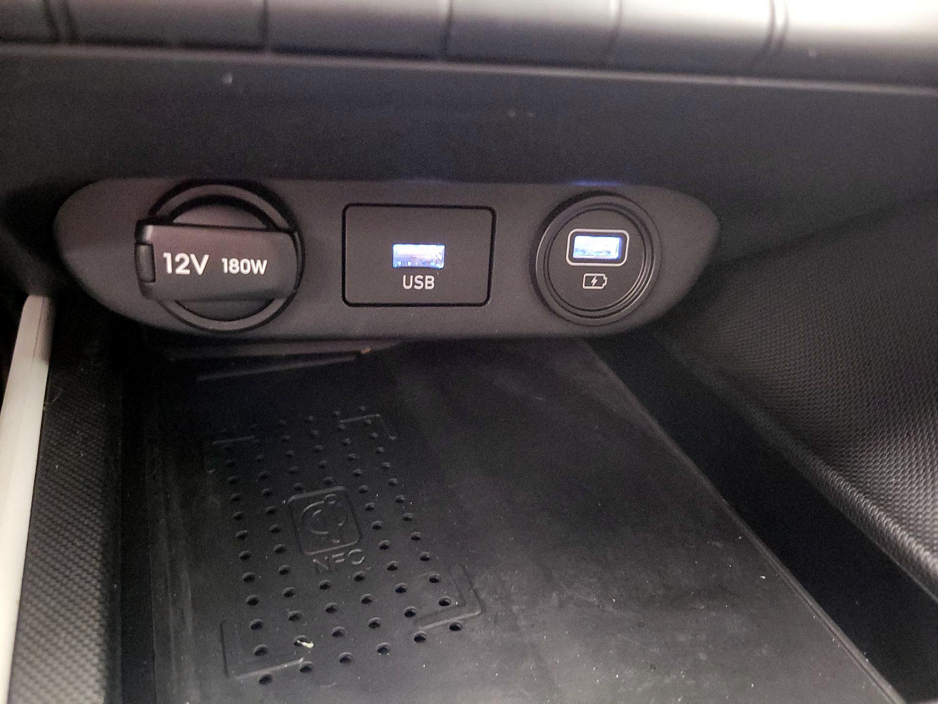 Thumbnail: 2023 Hyundai Elantra - 19