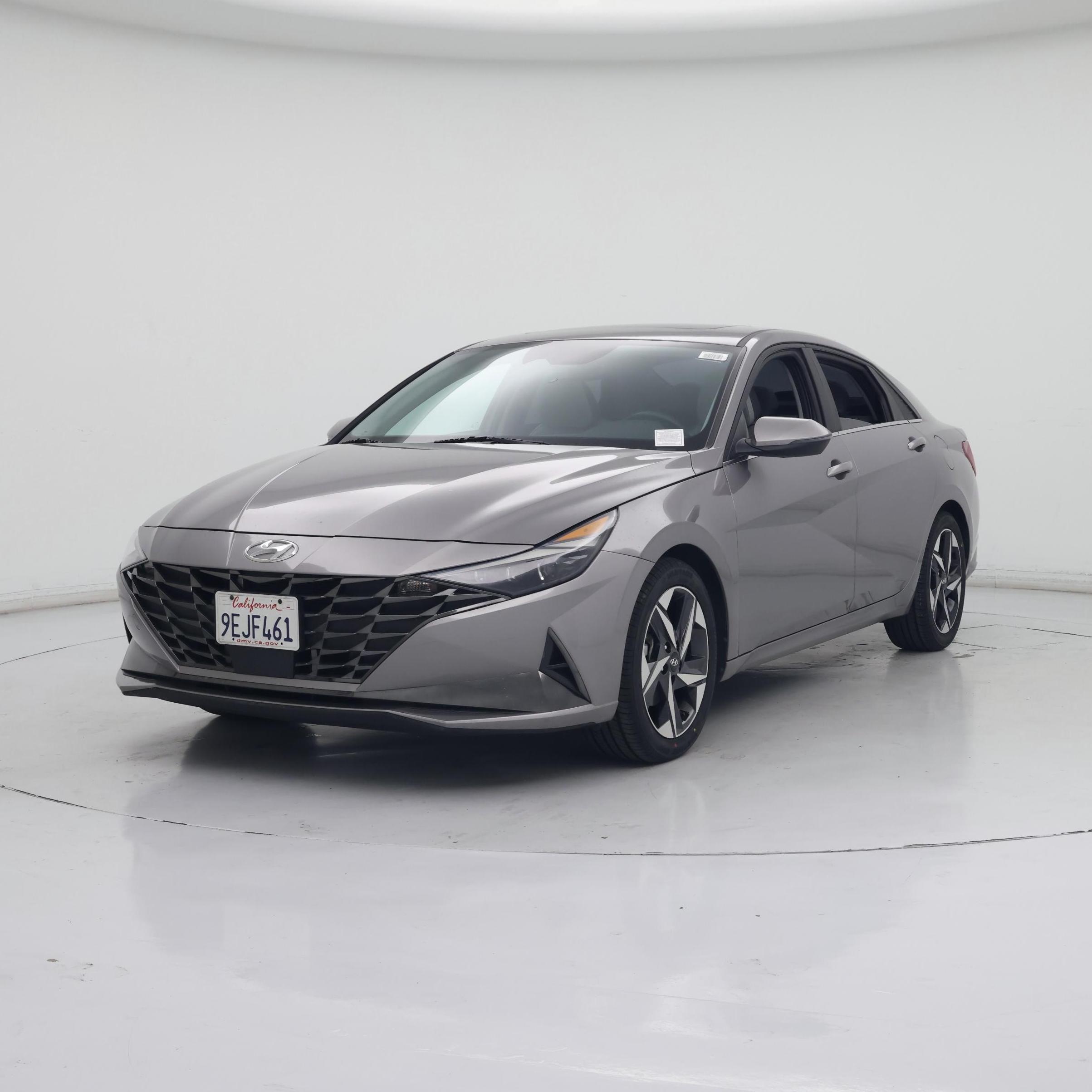 Thumbnail: 2023 Hyundai Elantra - 4