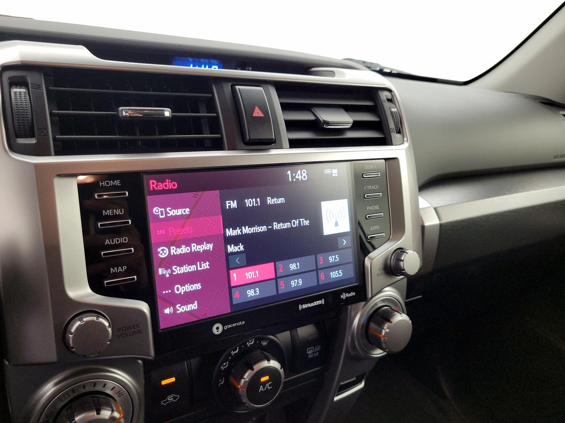 Thumbnail: 2022 Toyota 4Runner - 16