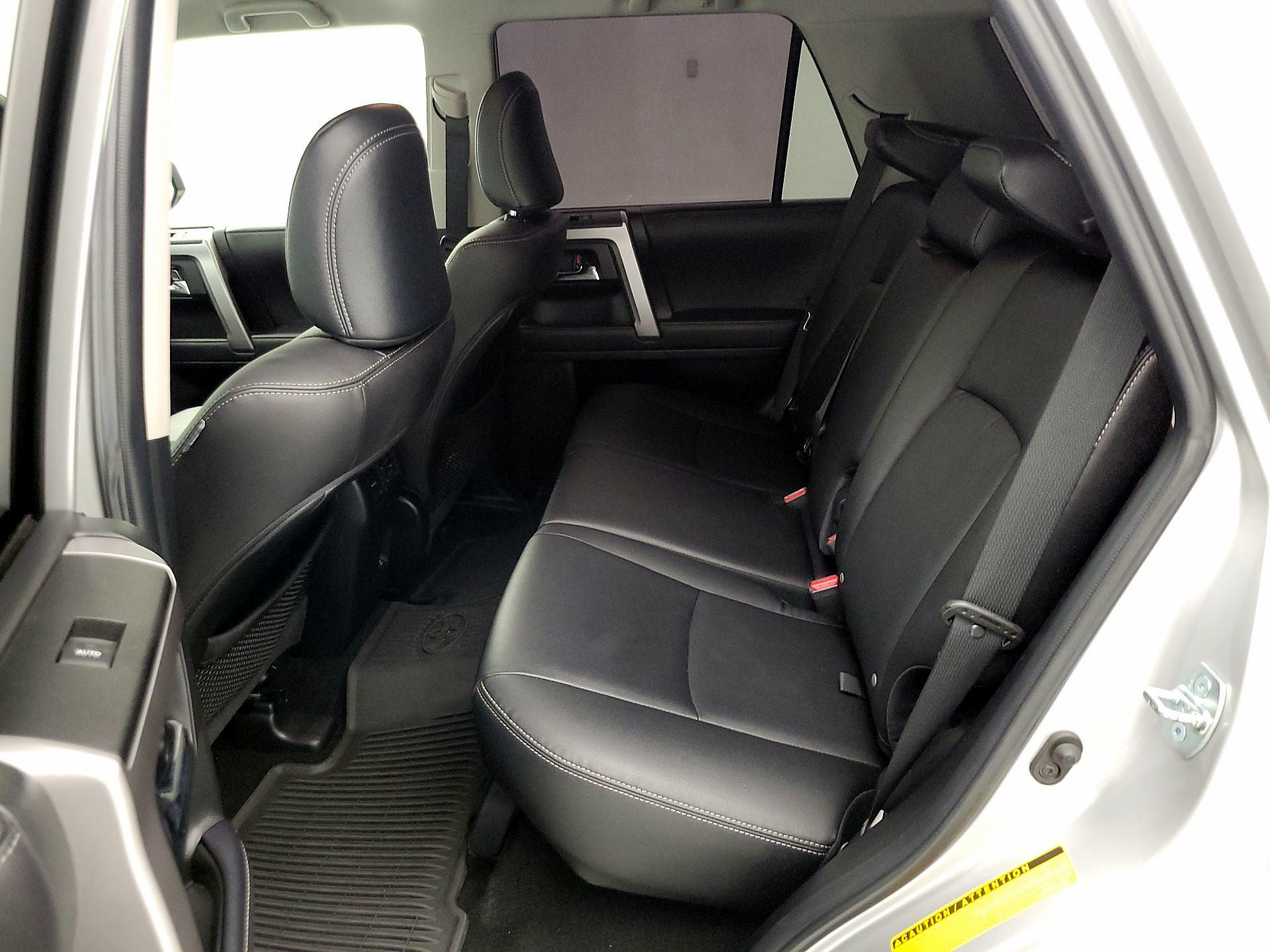 Thumbnail: 2022 Toyota 4Runner - 19