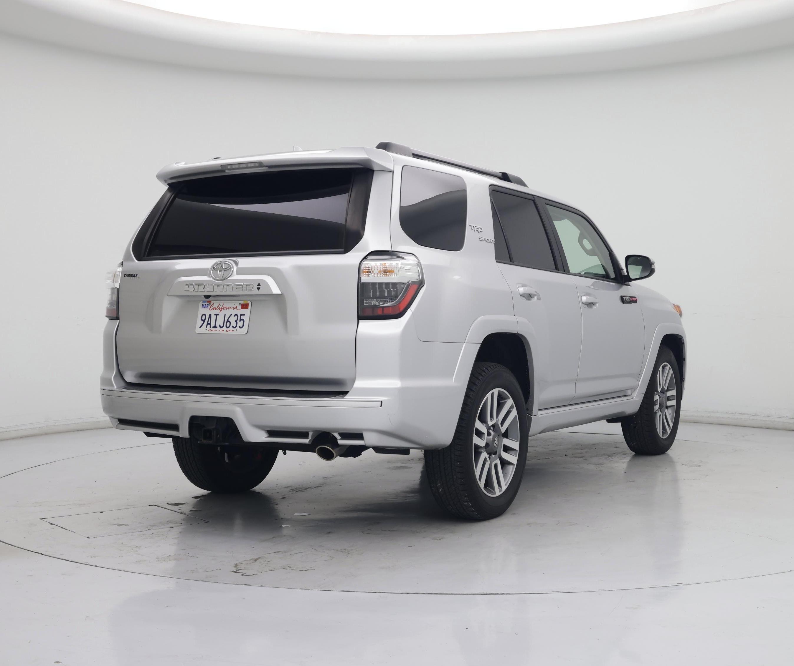 Thumbnail: 2022 Toyota 4Runner - 8