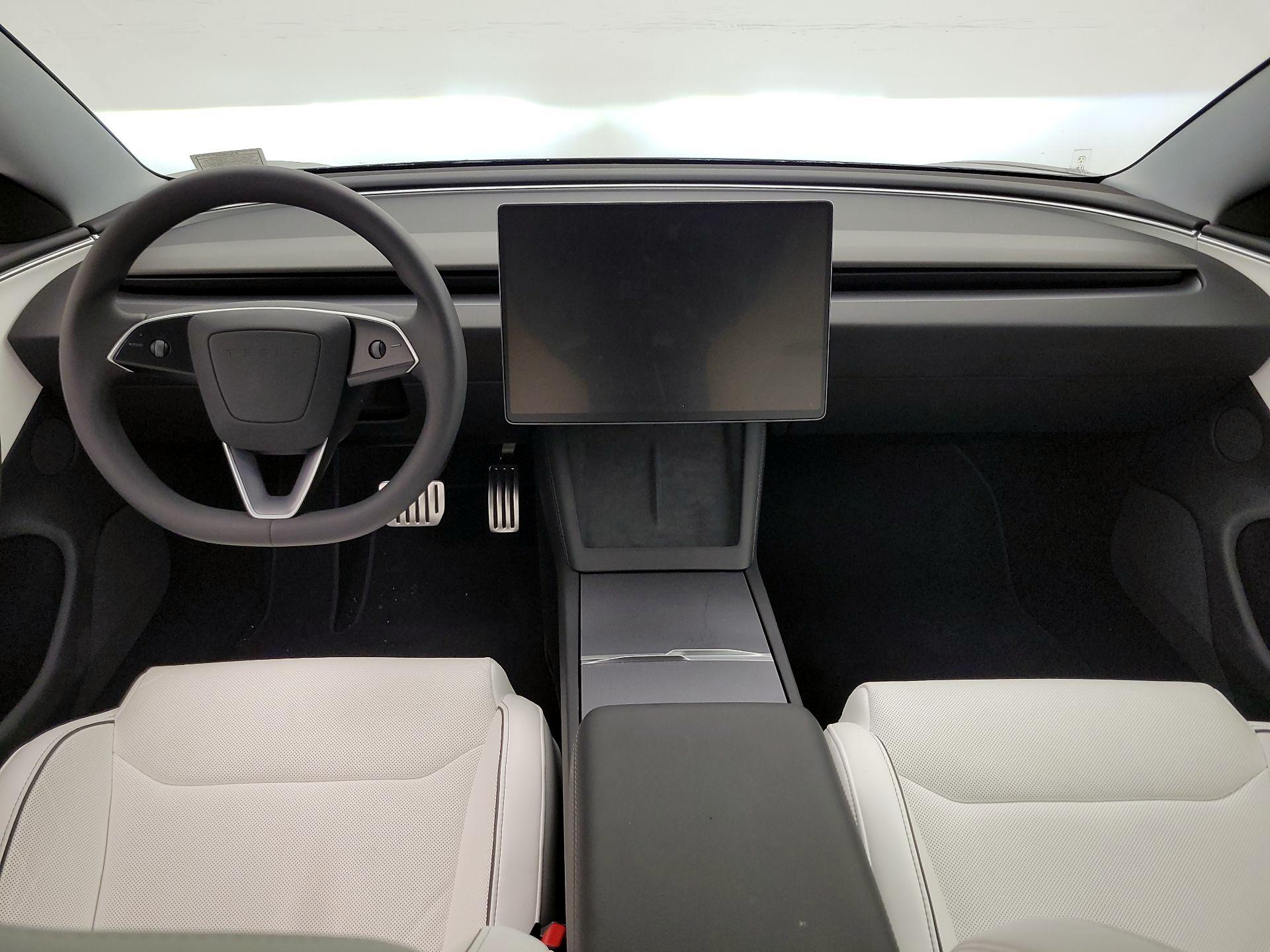 Thumbnail: 2024 Tesla Model 3 - 9