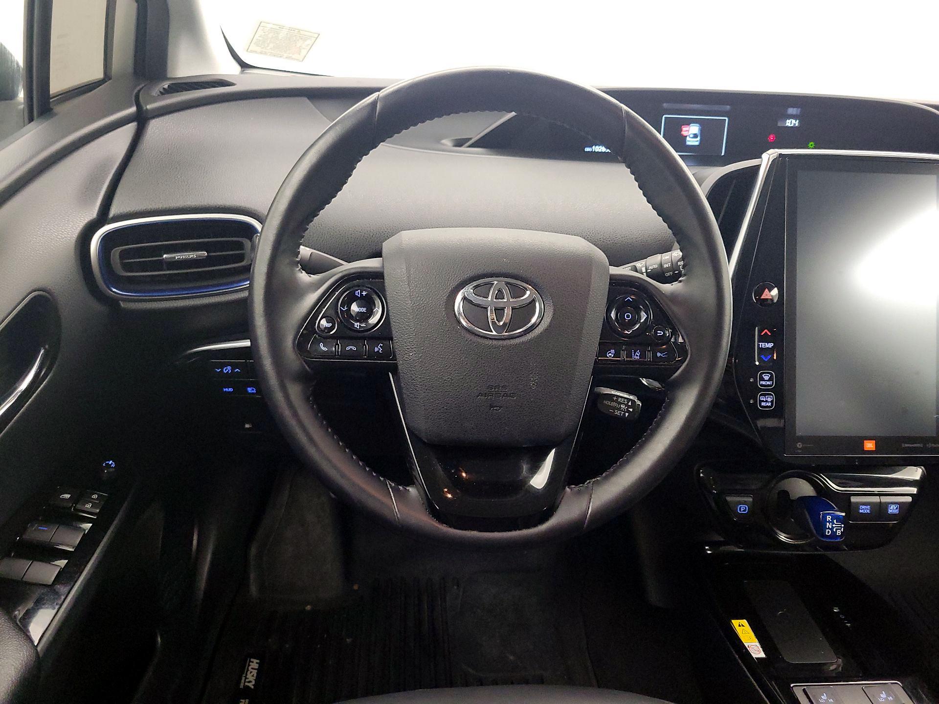 Thumbnail: 2021 Toyota Prius - 10