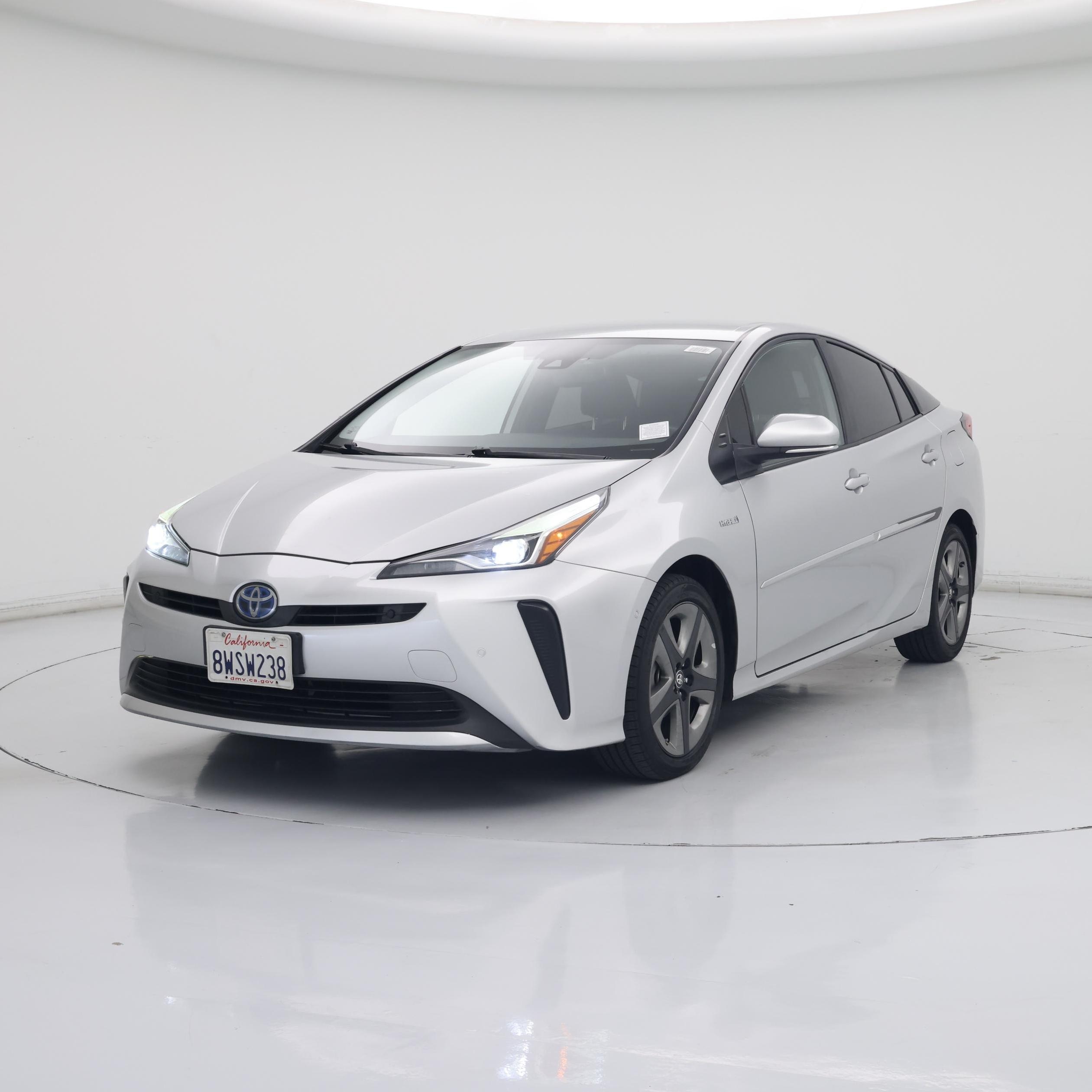 Thumbnail: 2021 Toyota Prius - 4