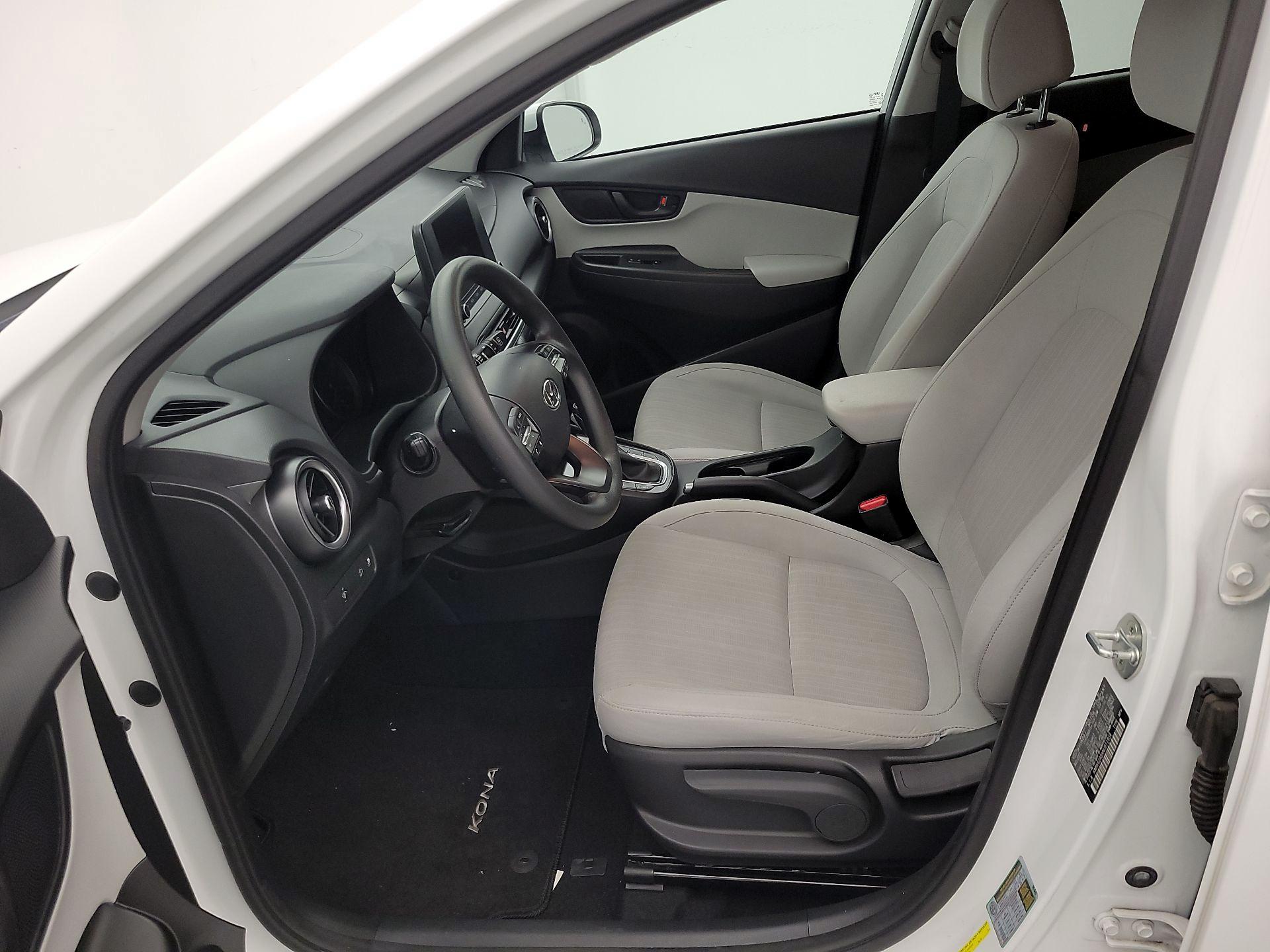 Thumbnail: 2022 Hyundai Kona - 11