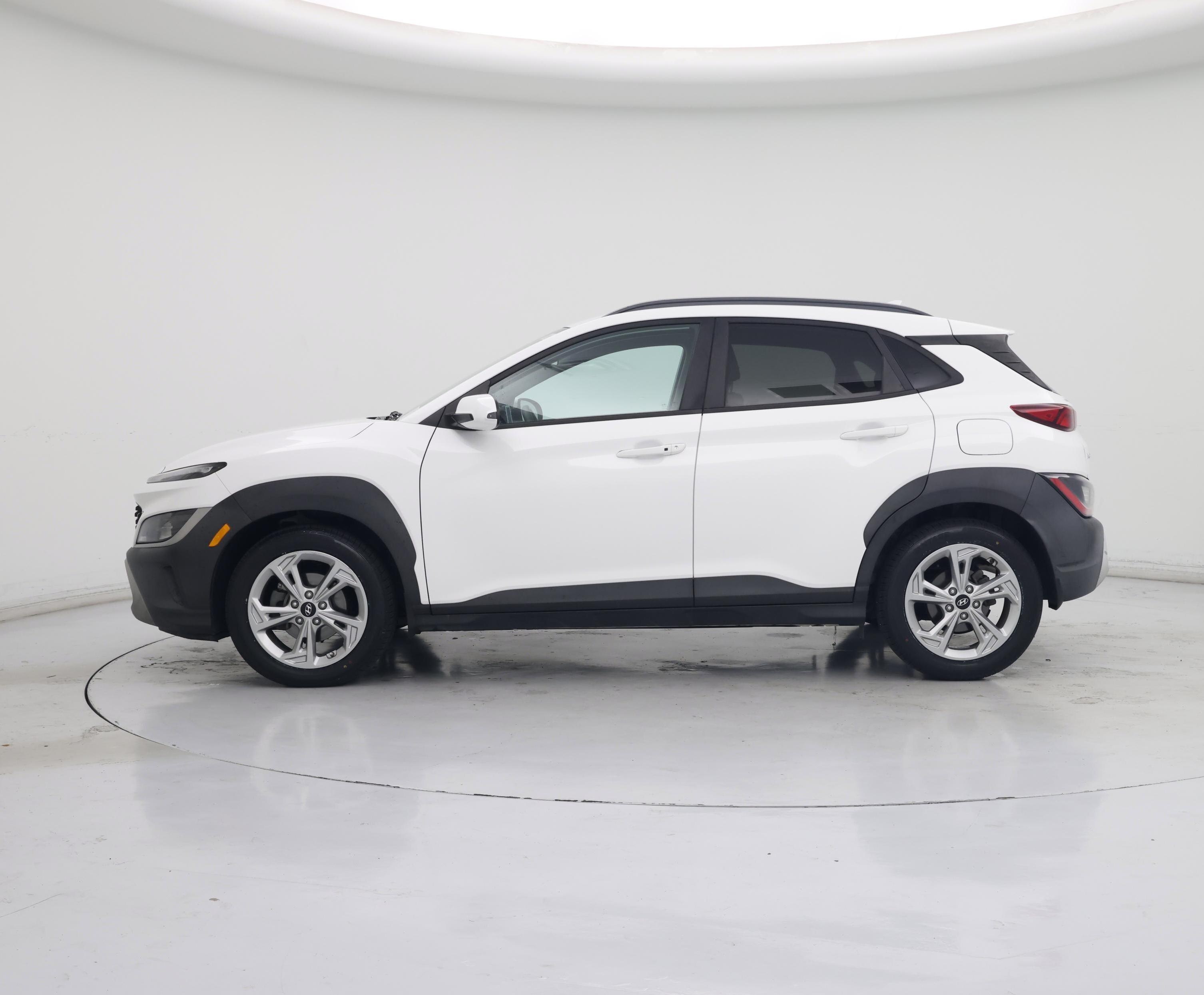 Thumbnail: 2022 Hyundai Kona - 3