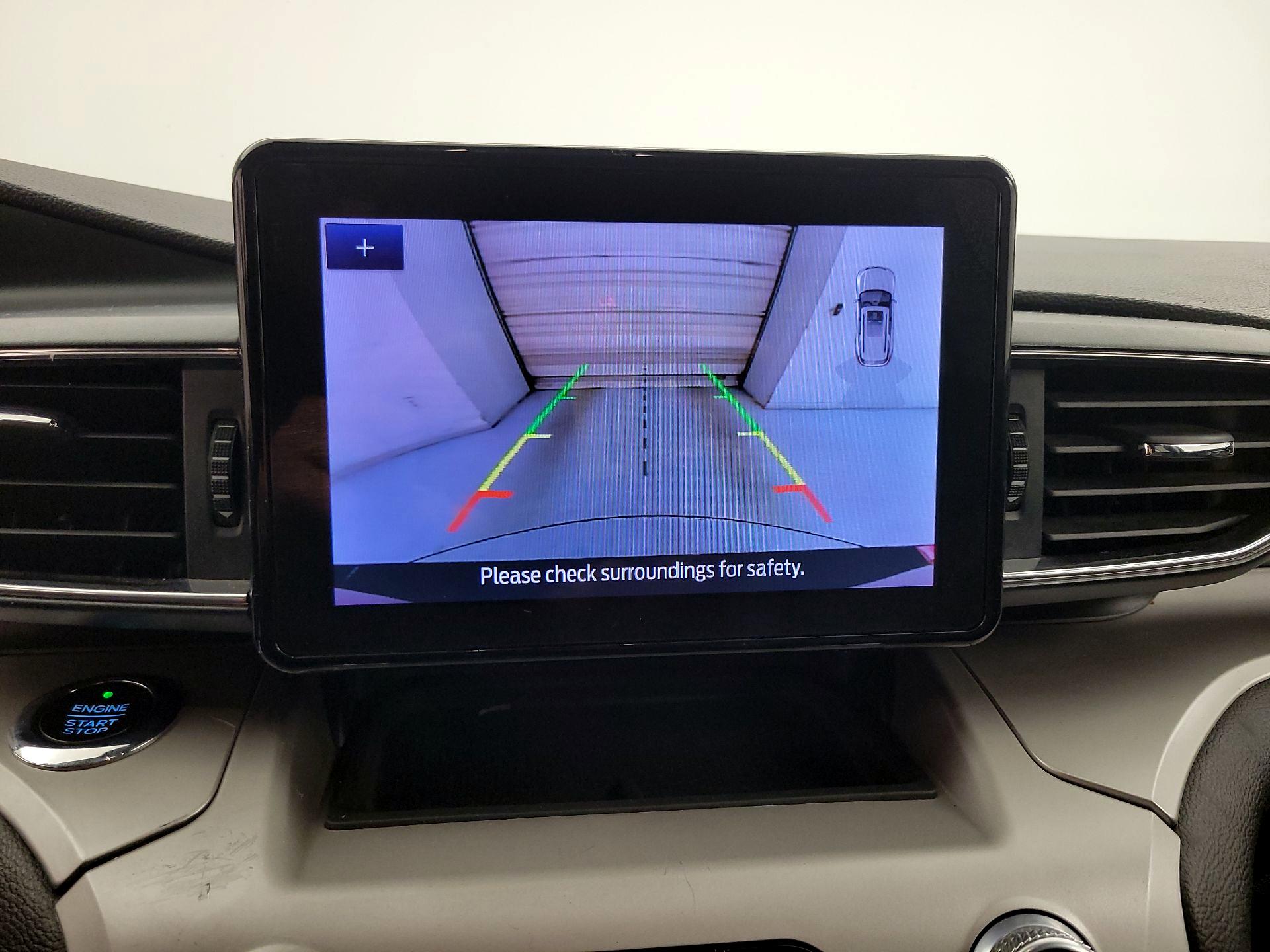 Thumbnail: 2020 Ford Explorer - 14