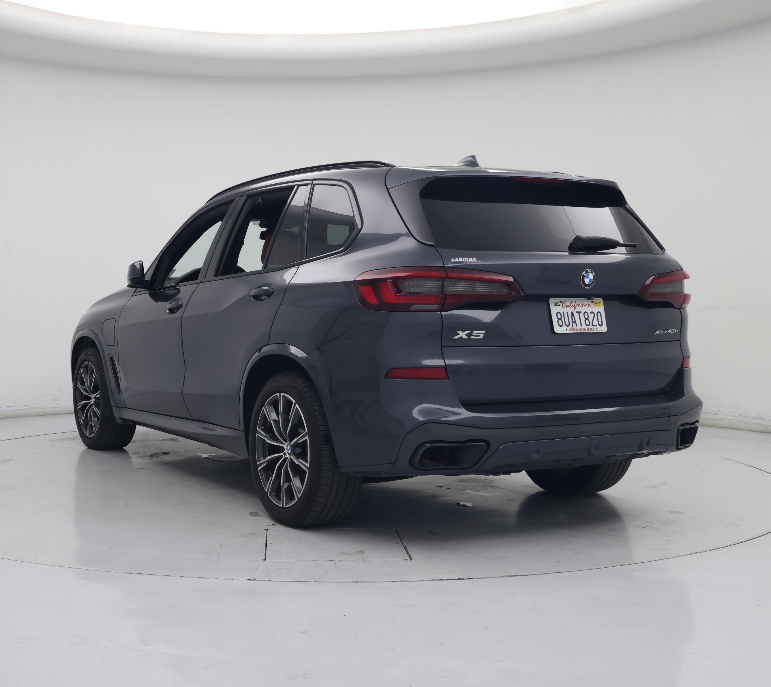 Thumbnail: 2021 BMW X5 - 2