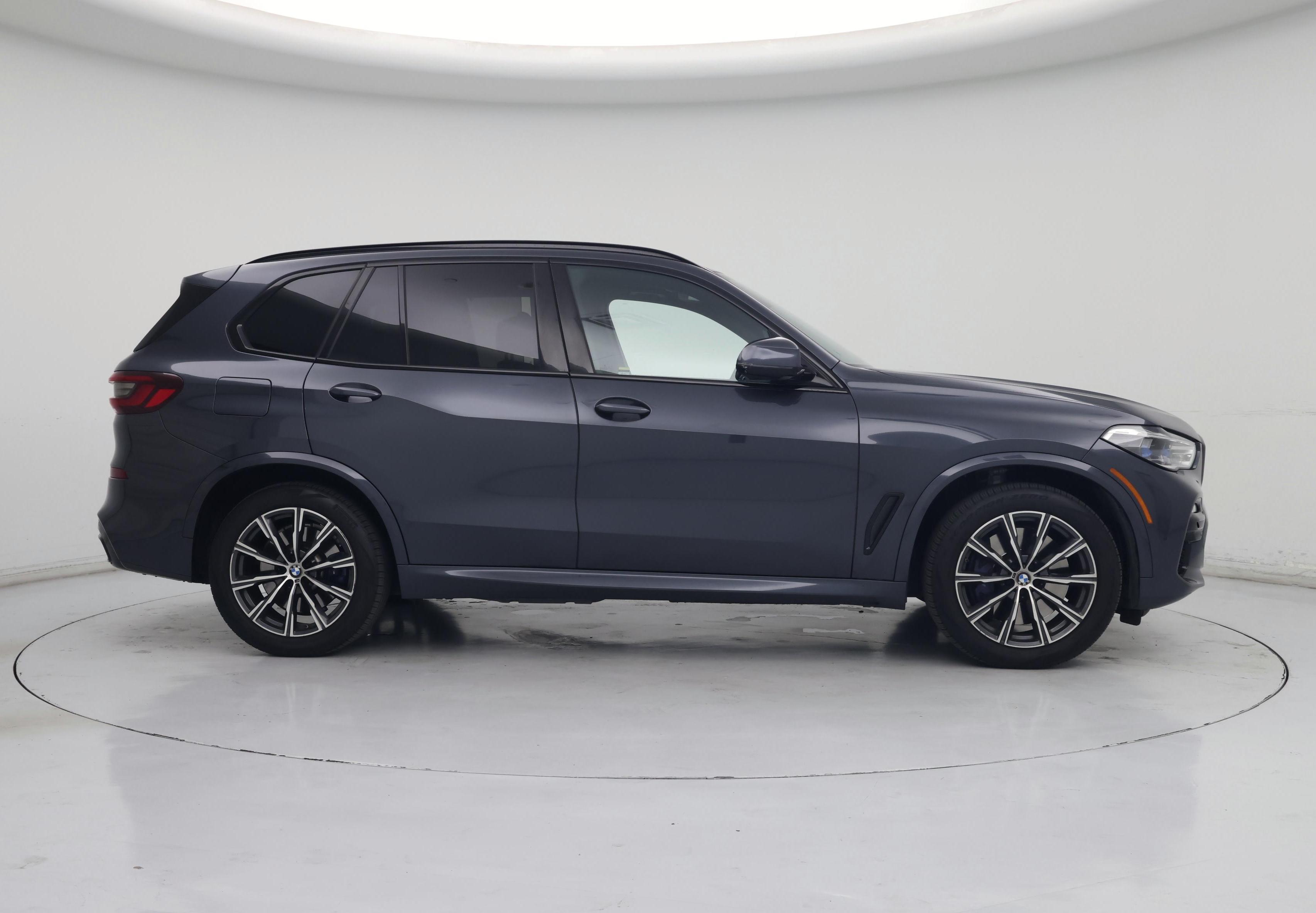Thumbnail: 2021 BMW X5 - 7