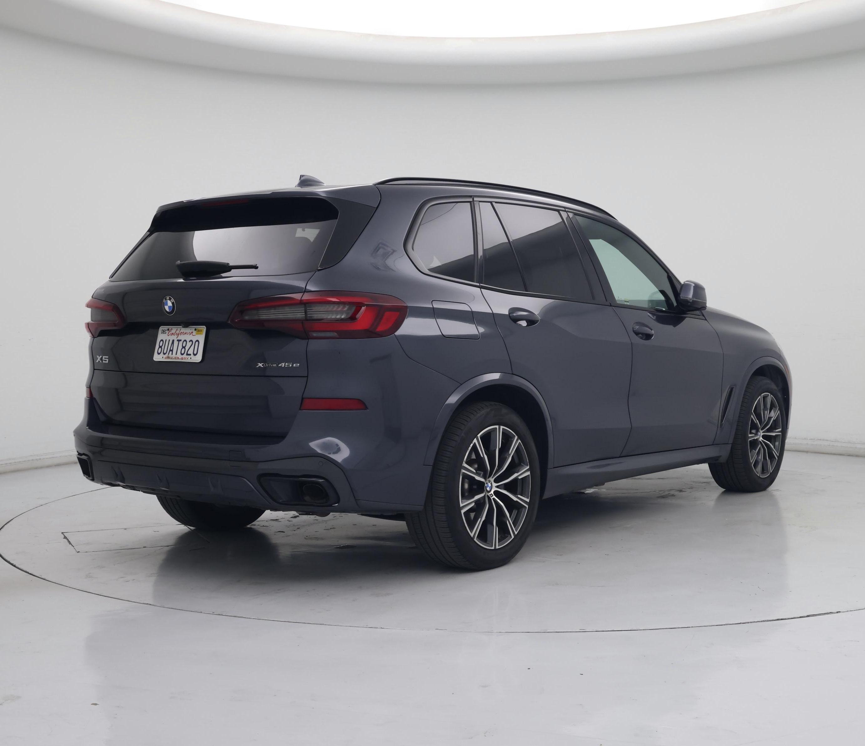 Thumbnail: 2021 BMW X5 - 8