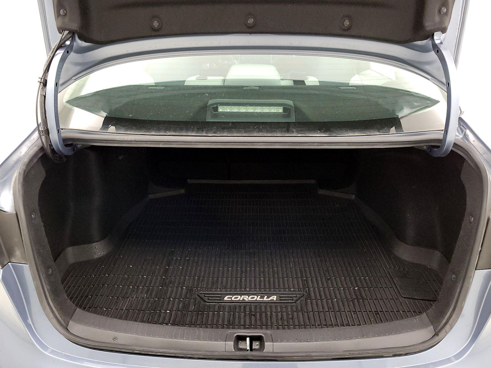 Thumbnail: 2021 Toyota Corolla - 19