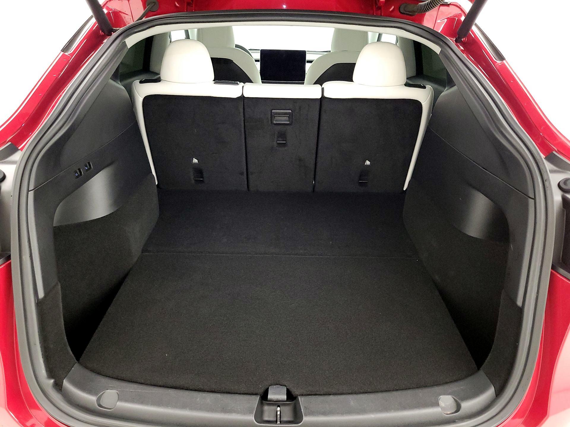 Thumbnail: 2022 Tesla Model Y - 20