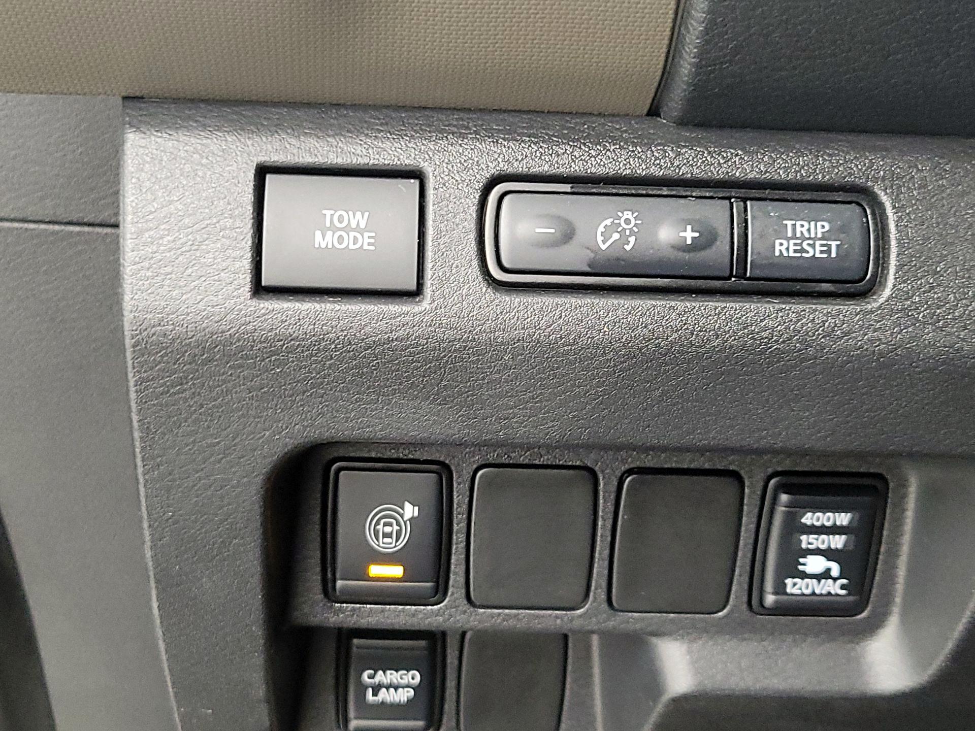 Thumbnail: 2022 Nissan Frontier - 13