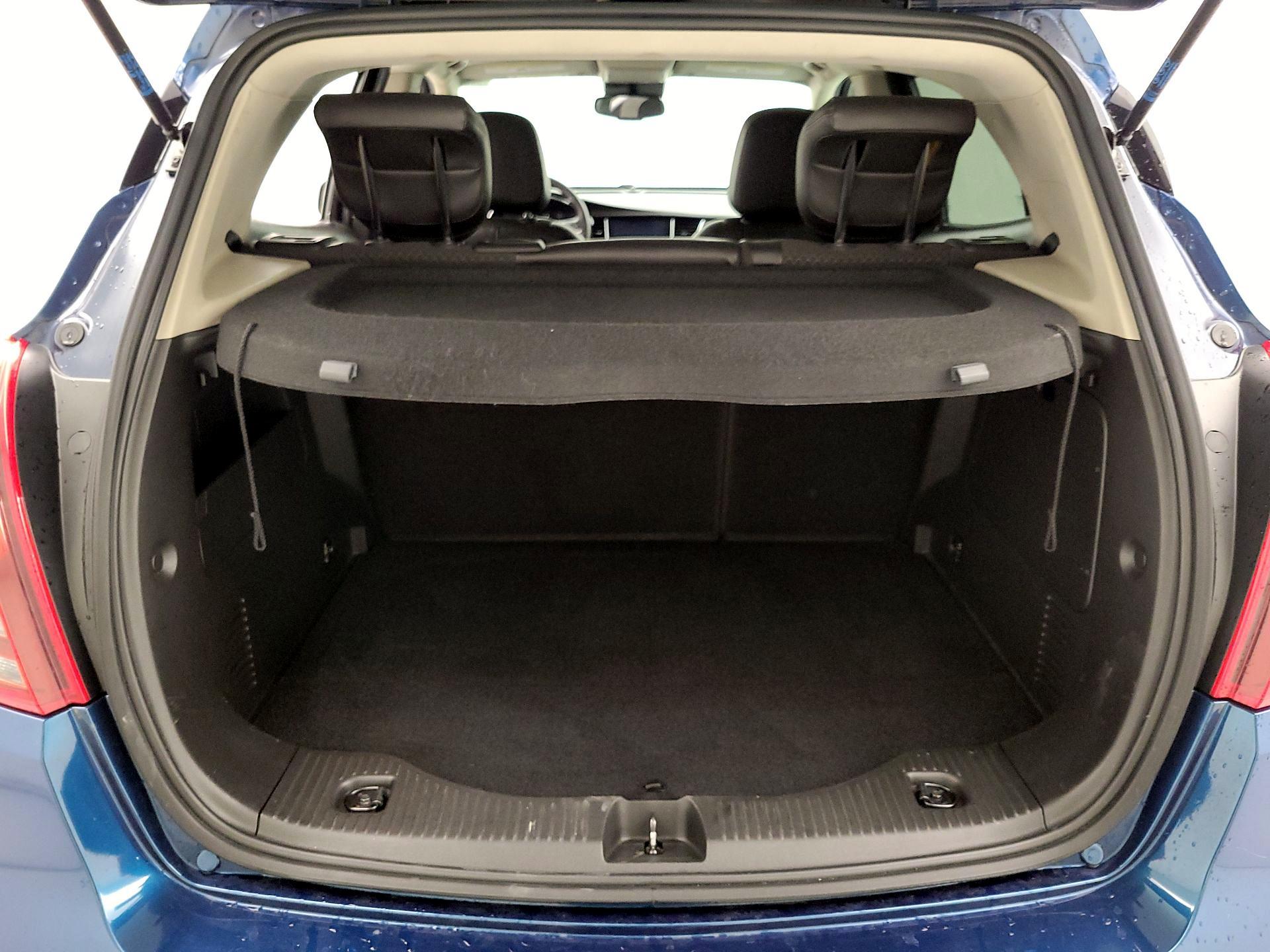 Thumbnail: 2019 Buick Encore - 20