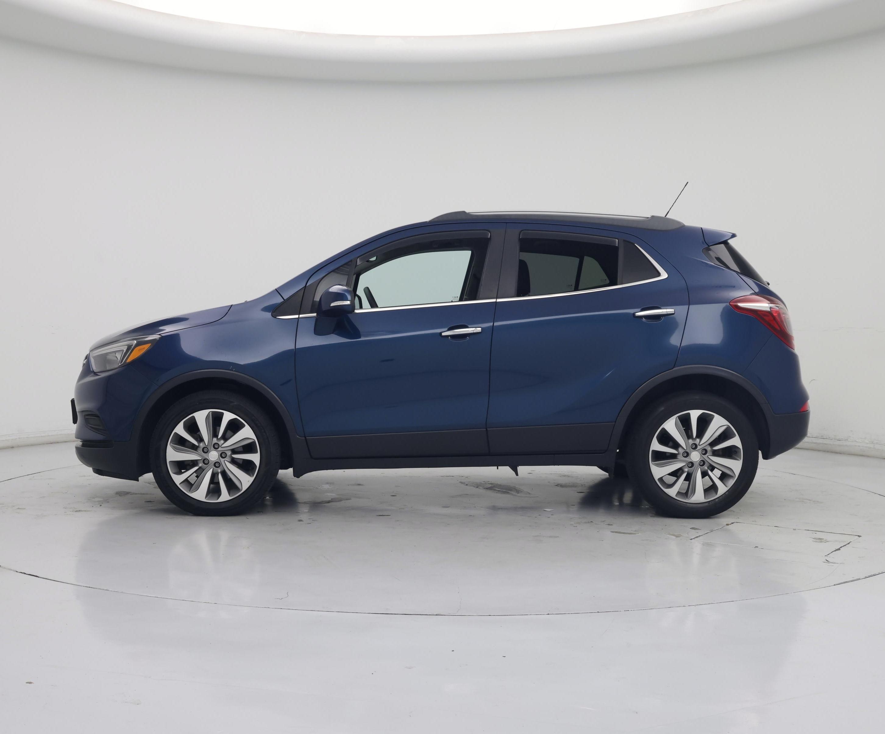 Thumbnail: 2019 Buick Encore - 3