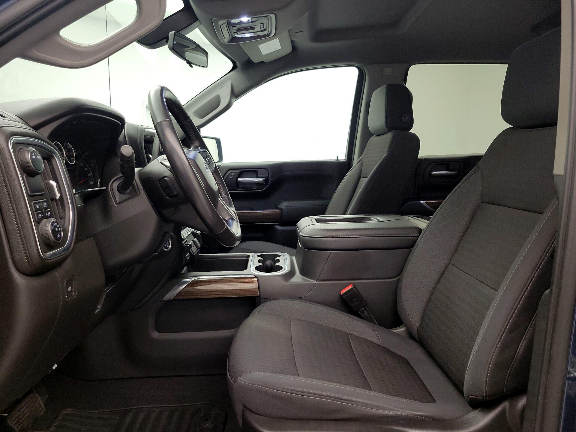 Thumbnail: 2020 Chevrolet Silverado 1500 - 11