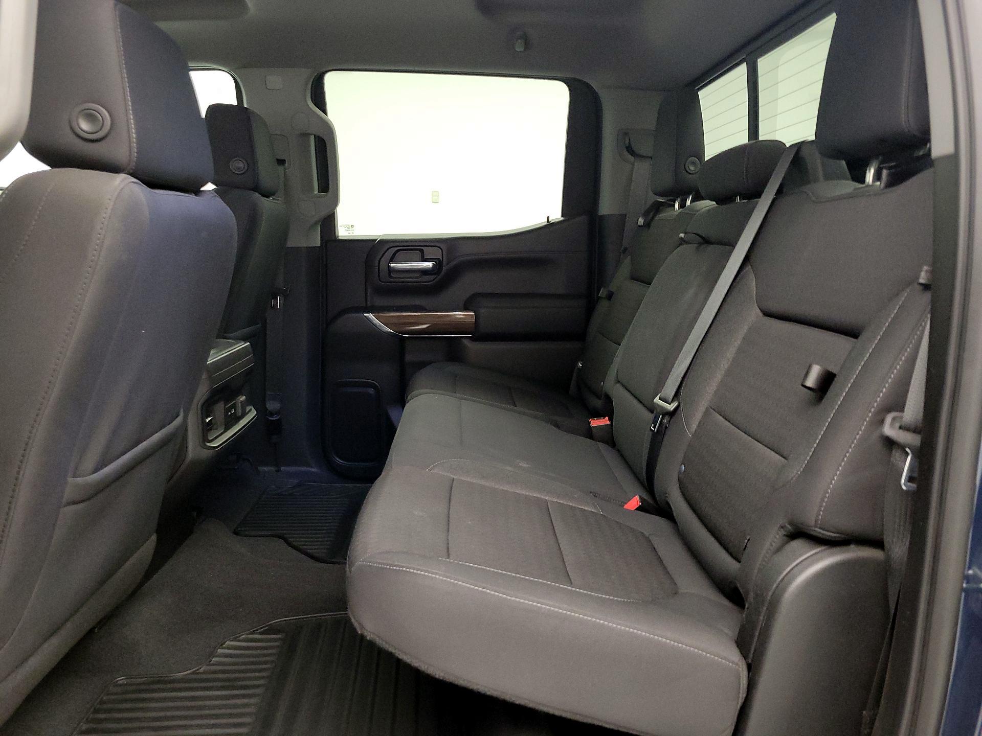 Thumbnail: 2020 Chevrolet Silverado 1500 - 19