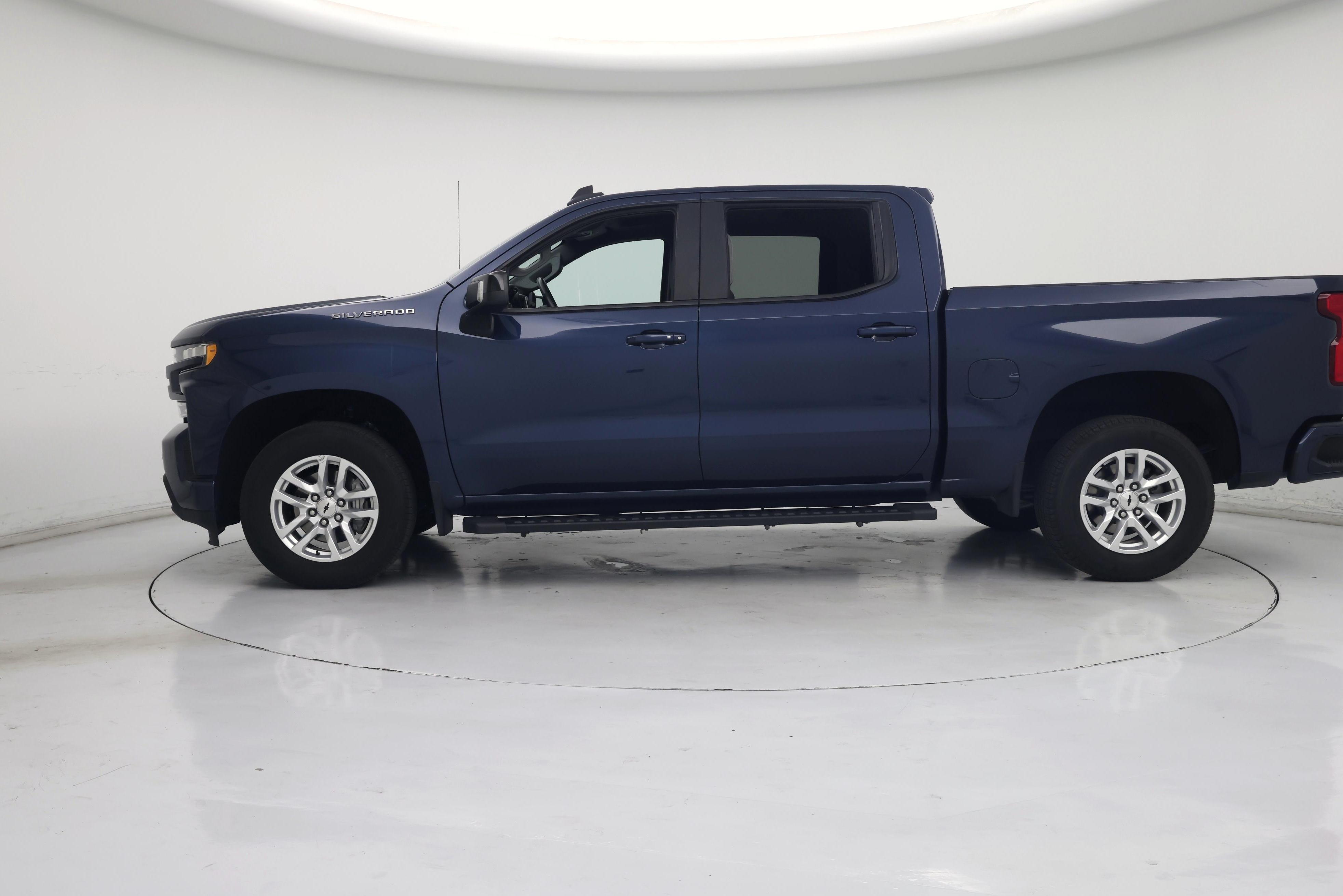 Thumbnail: 2020 Chevrolet Silverado 1500 - 3