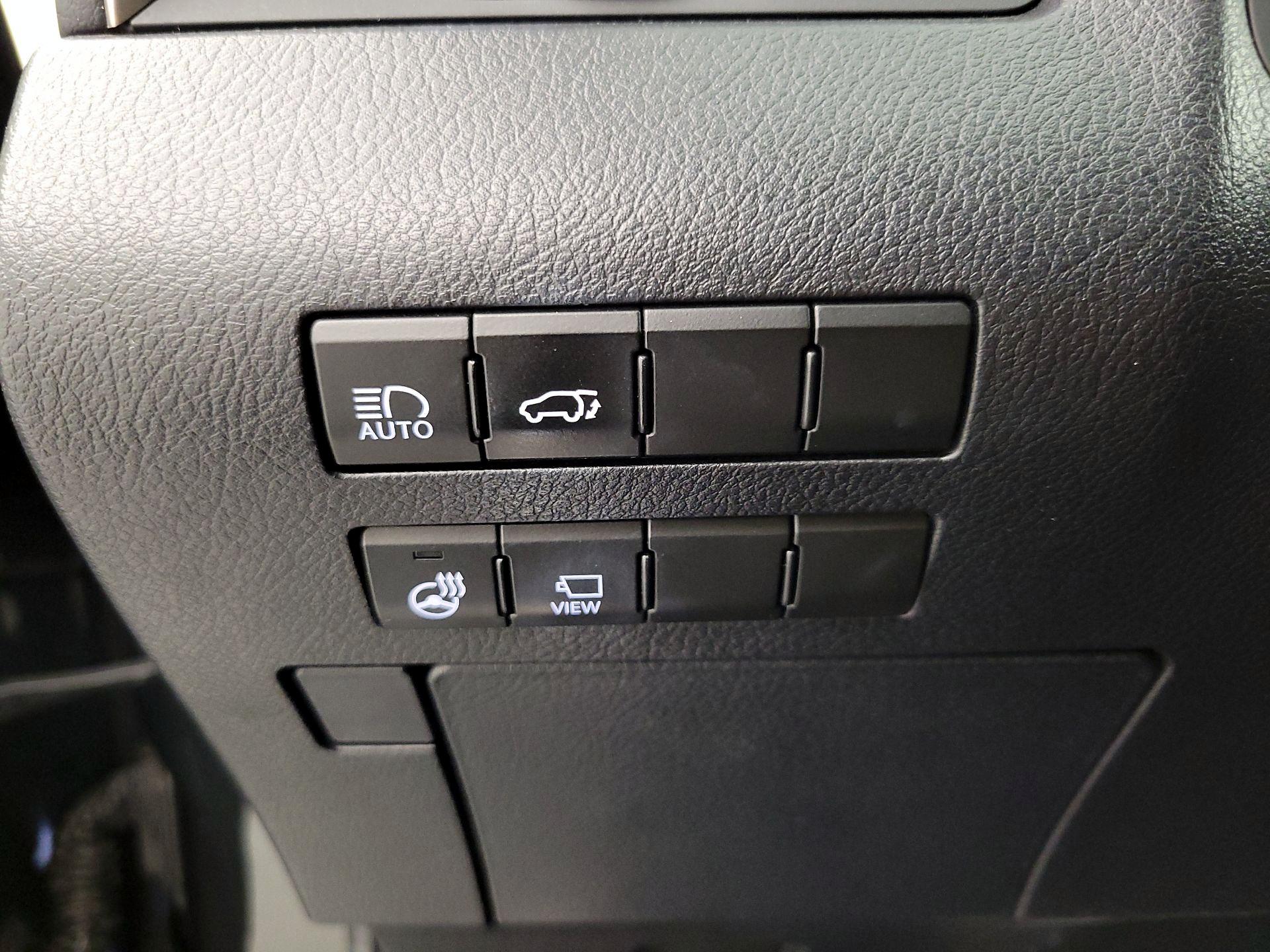 Thumbnail: 2020 Lexus RX - 13