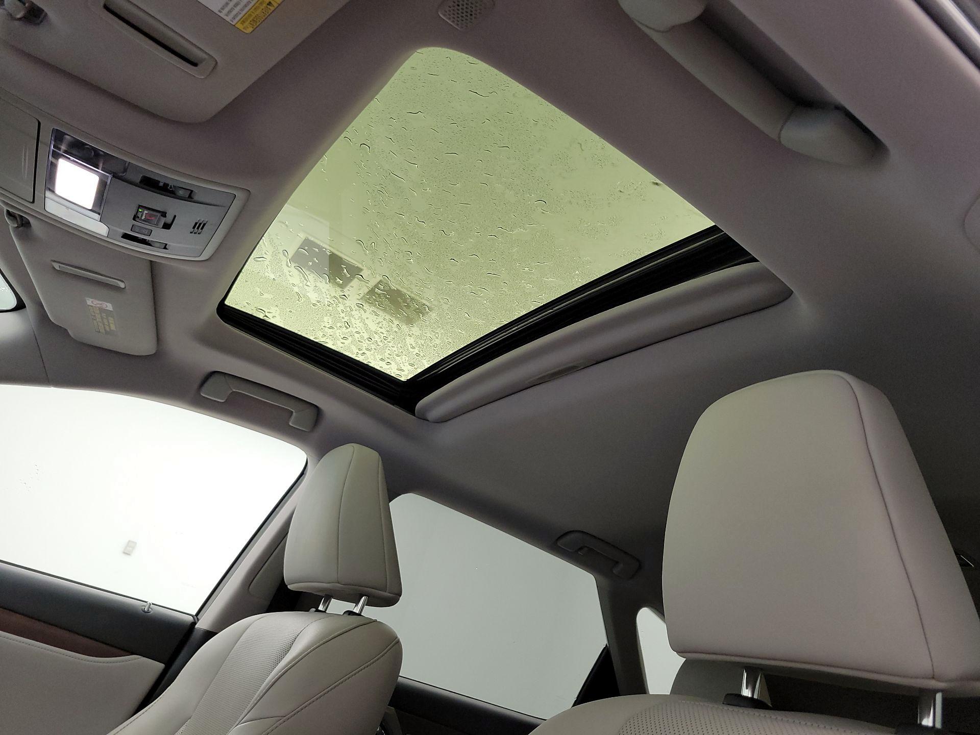 Thumbnail: 2020 Lexus RX - 20